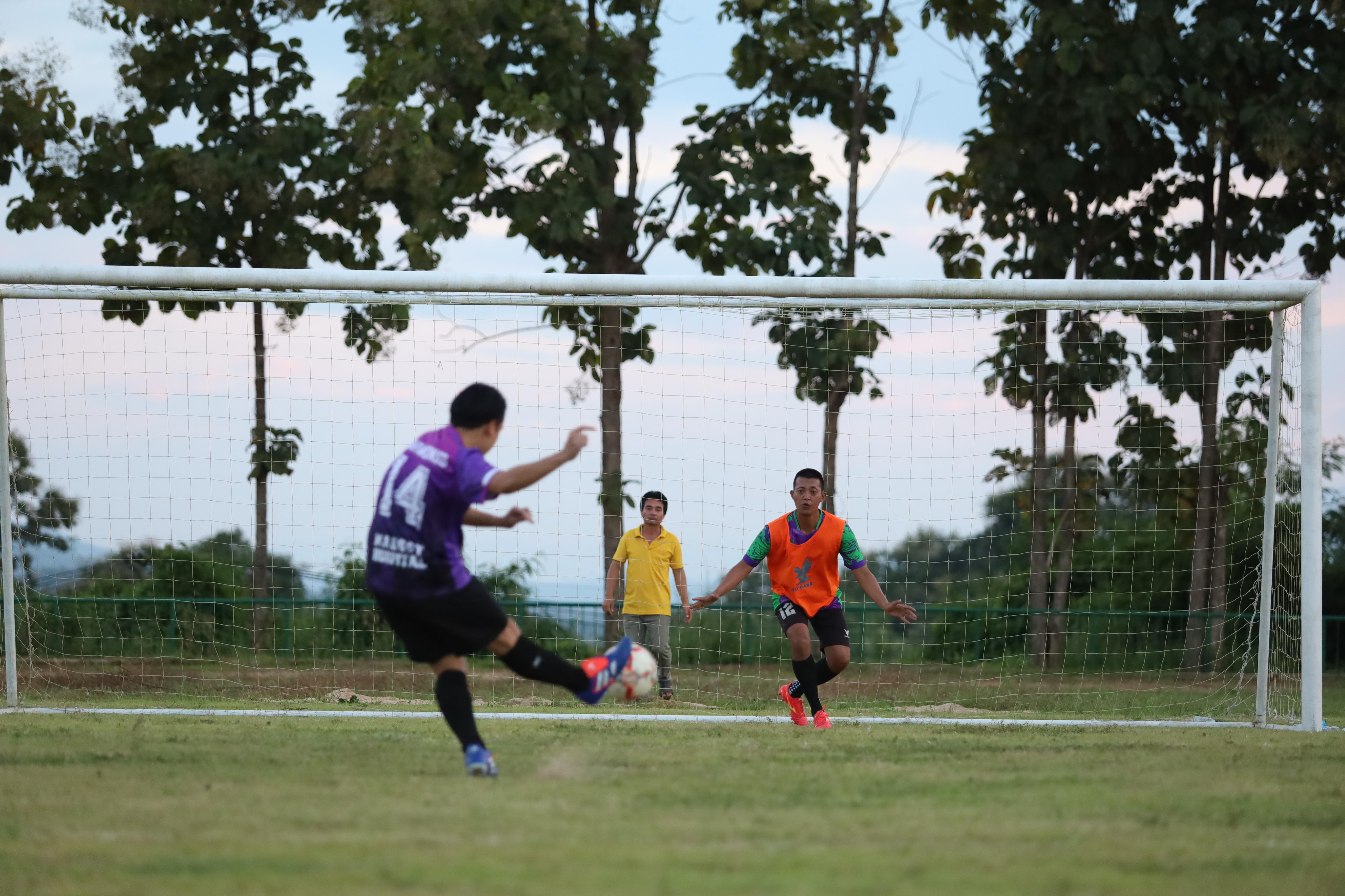 85. ฟุตบอล11คนหน่วยงาน25ปีkprums คู่ที่9