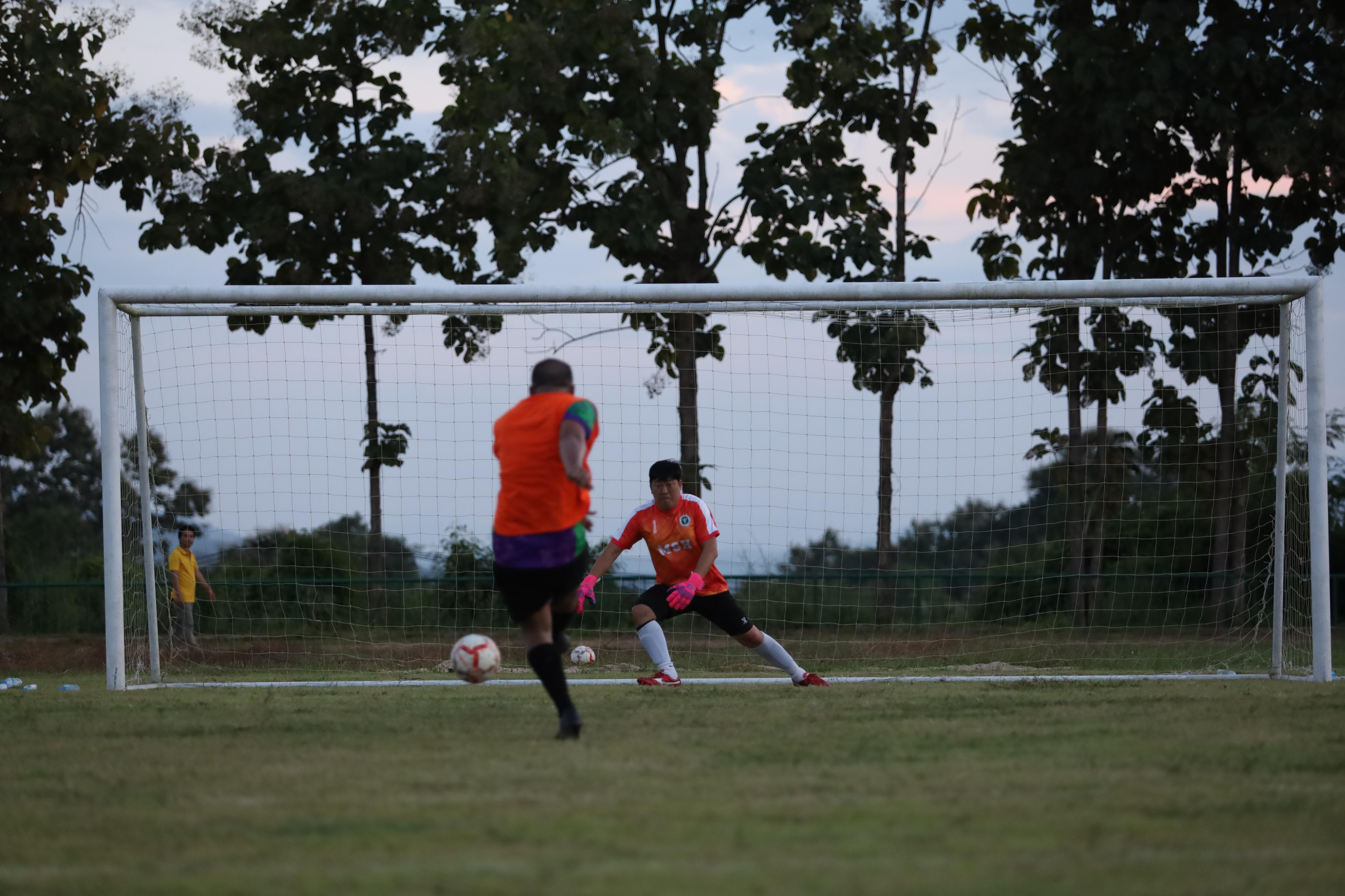 104. ฟุตบอล11คนหน่วยงาน25ปีkprums คู่ที่9