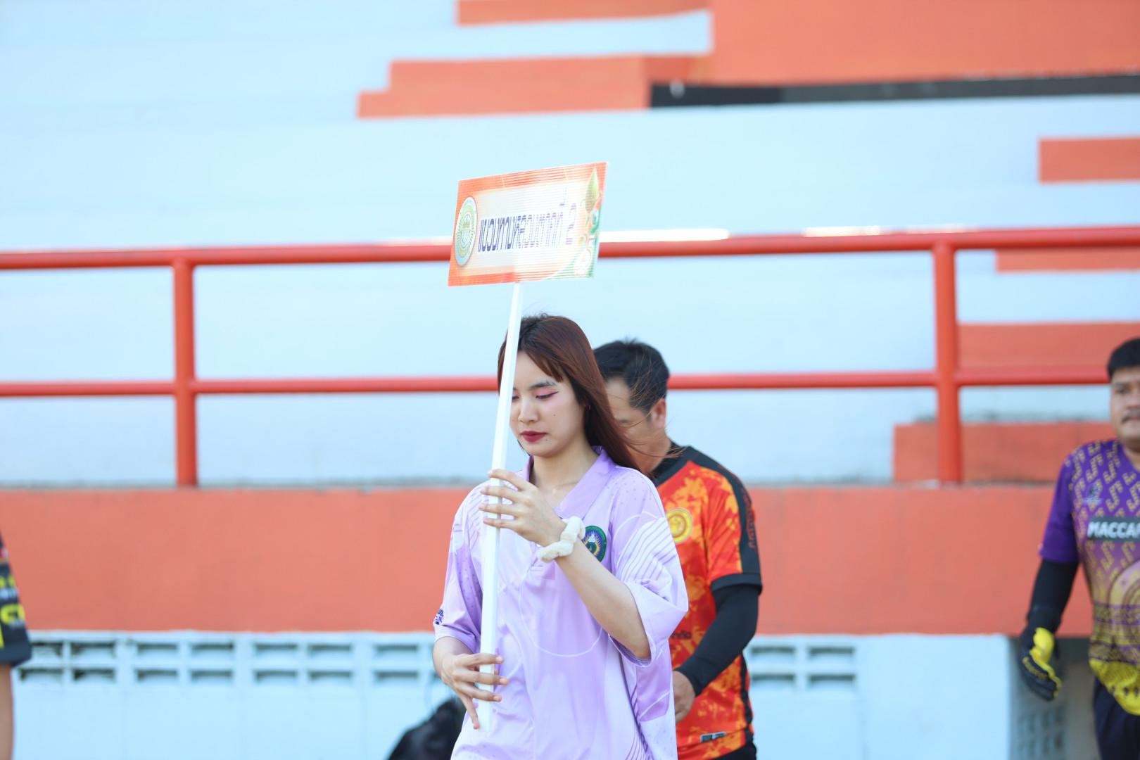 4. ฟุตบอล11คนหน่วยงาน25ปีkprums แขวงทางหลวงตากที่2 แม่สอด 6 : 2 ยุติธรรมแม่สอด + ม.ราชภัฏกำแพงเพชรแม่สอด