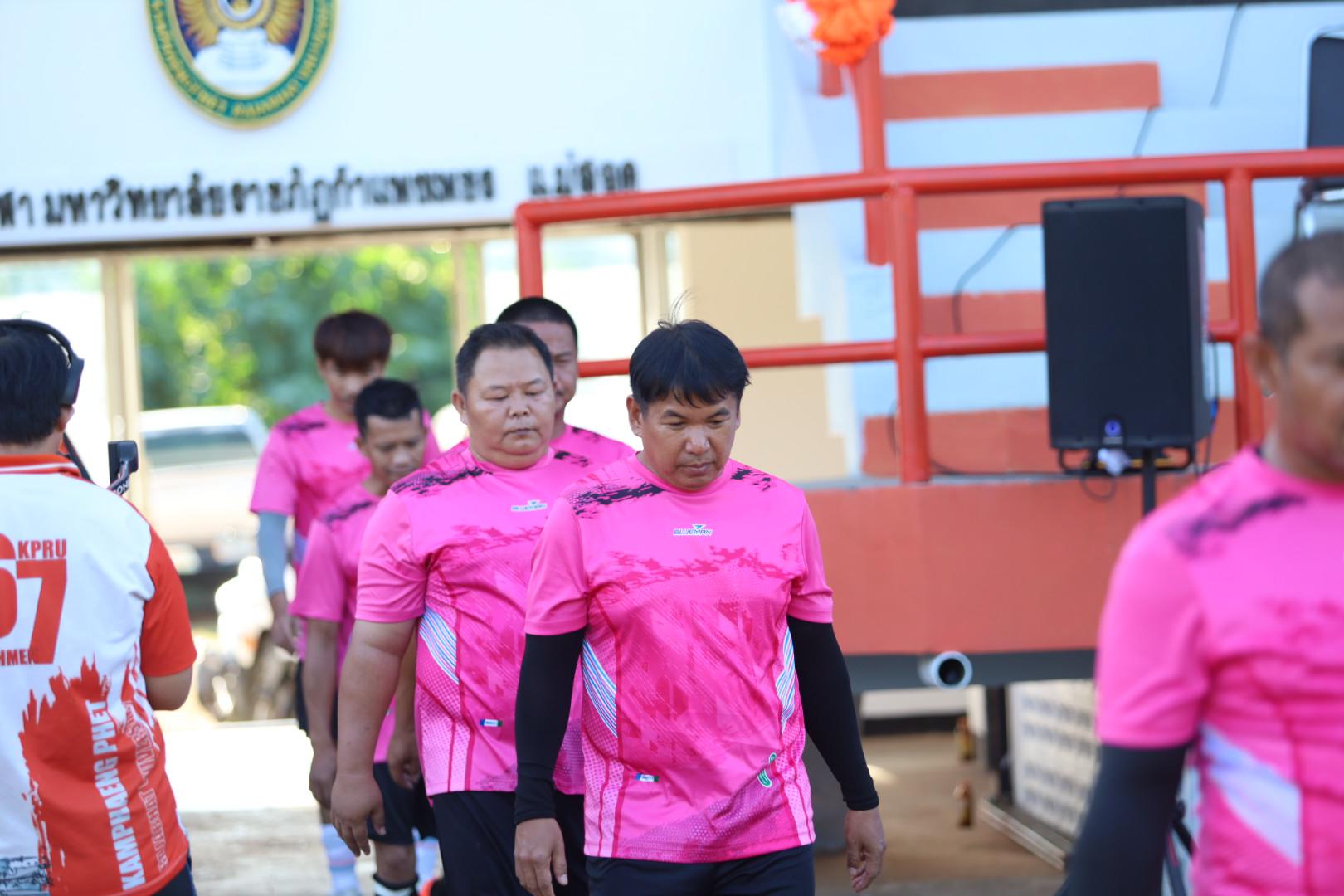 11. ฟุตบอล11คนหน่วยงาน25ปีkprums แขวงทางหลวงตากที่2 แม่สอด 6 : 2 ยุติธรรมแม่สอด + ม.ราชภัฏกำแพงเพชรแม่สอด