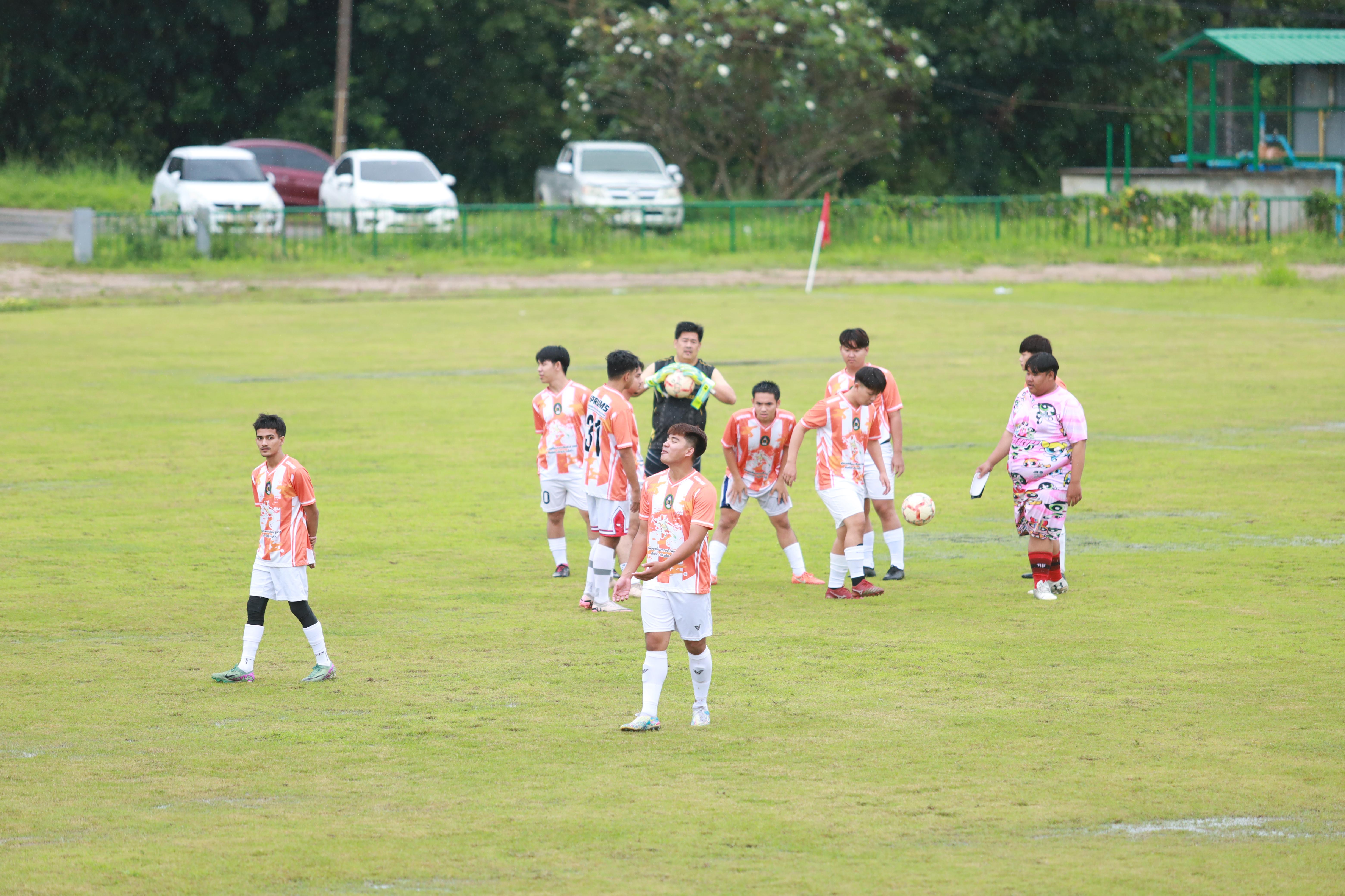 30. การแข่งขันกีฬาฟุตบอลสานสัมพันธ์ศิษย์เก่า