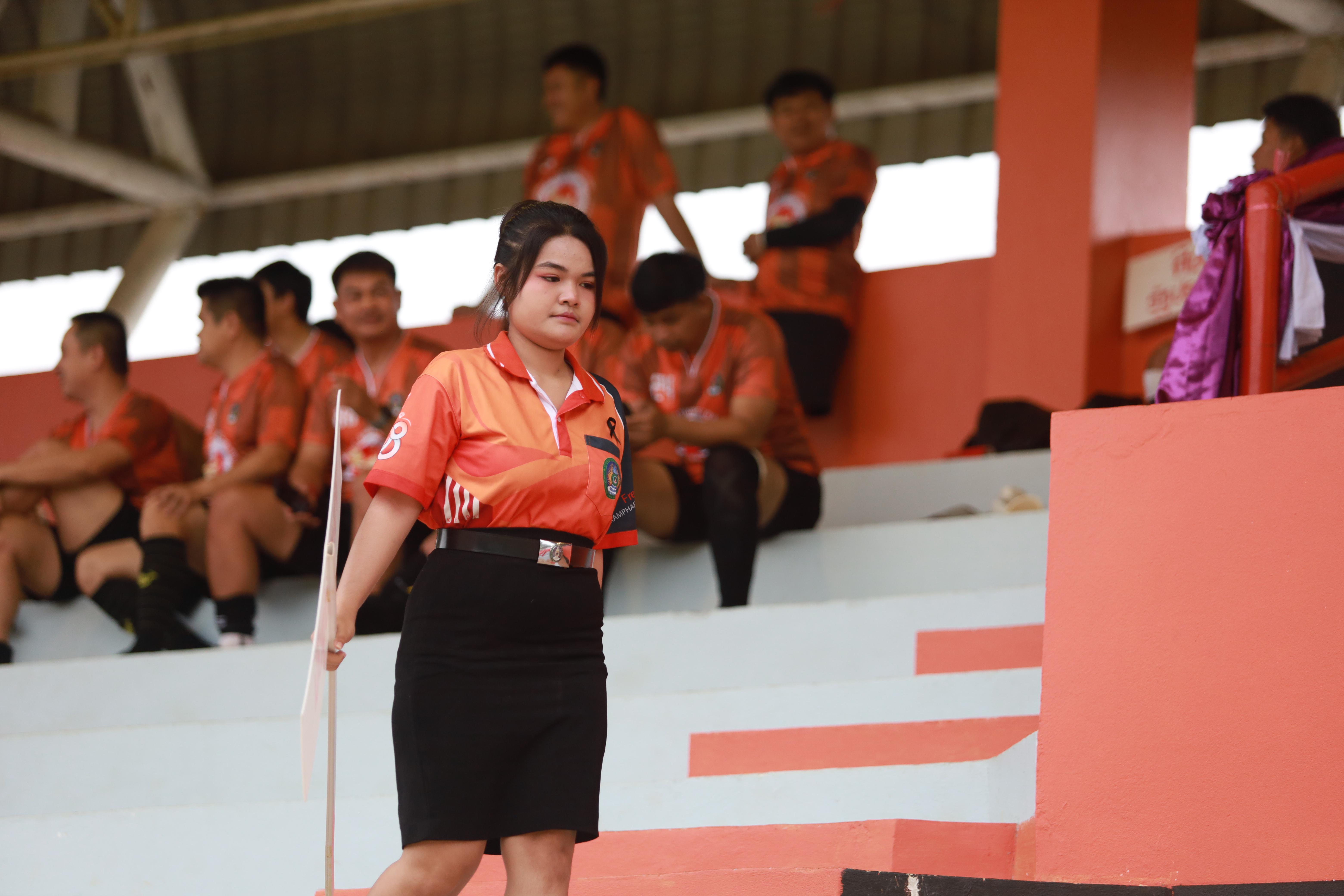 42. การแข่งขันกีฬาฟุตบอลสานสัมพันธ์ศิษย์เก่า