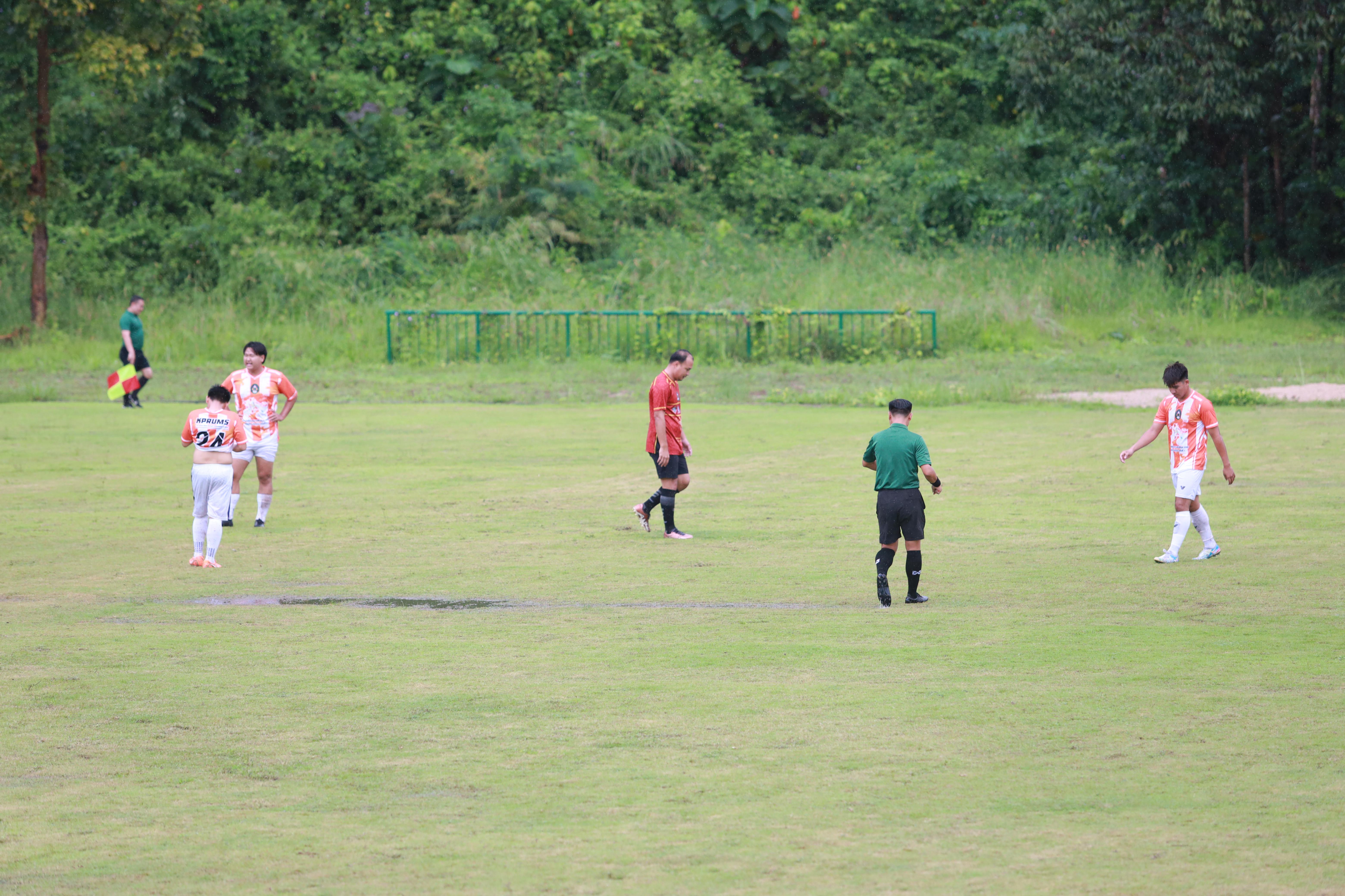 70. การแข่งขันกีฬาฟุตบอลสานสัมพันธ์ศิษย์เก่า