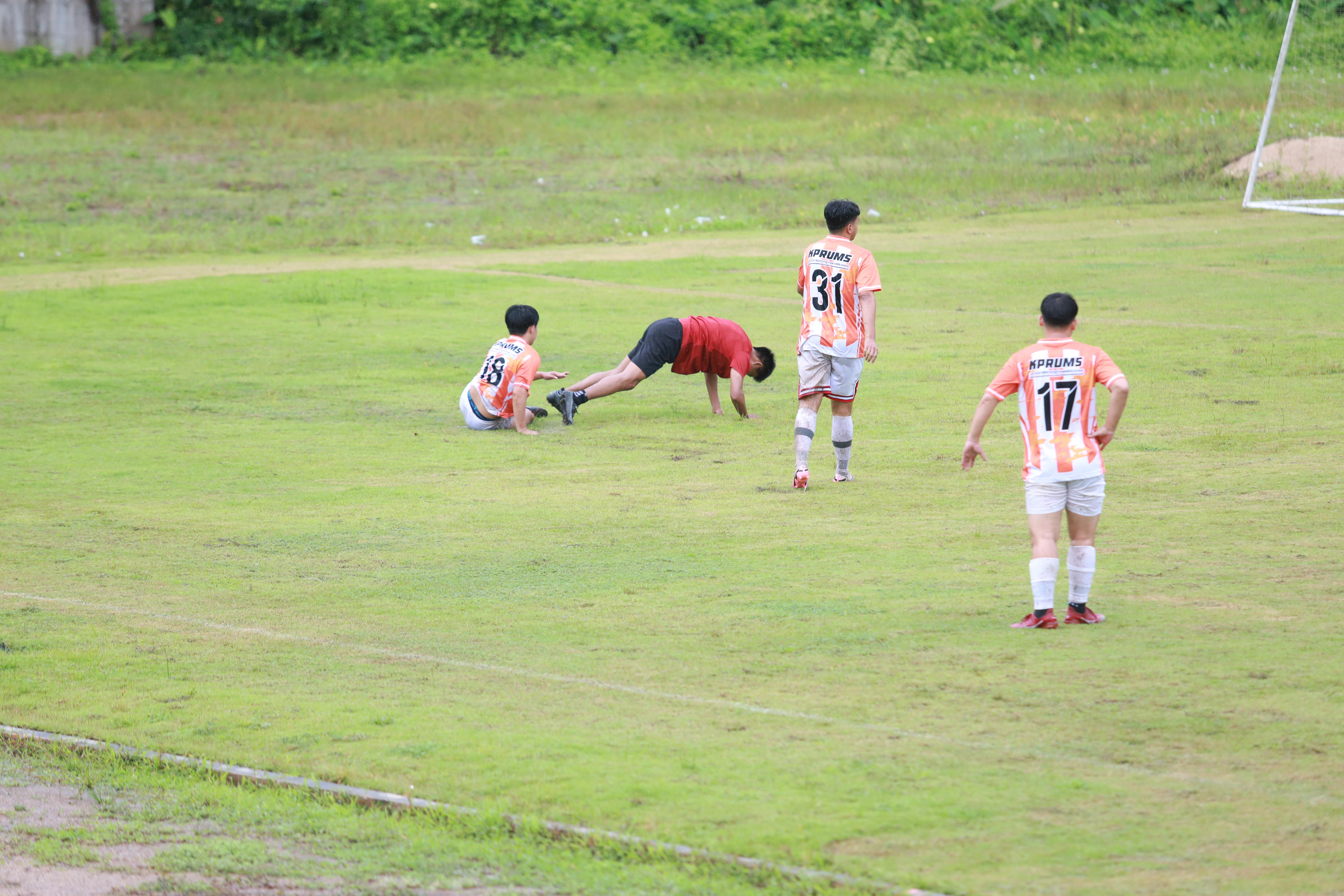 74. การแข่งขันกีฬาฟุตบอลสานสัมพันธ์ศิษย์เก่า