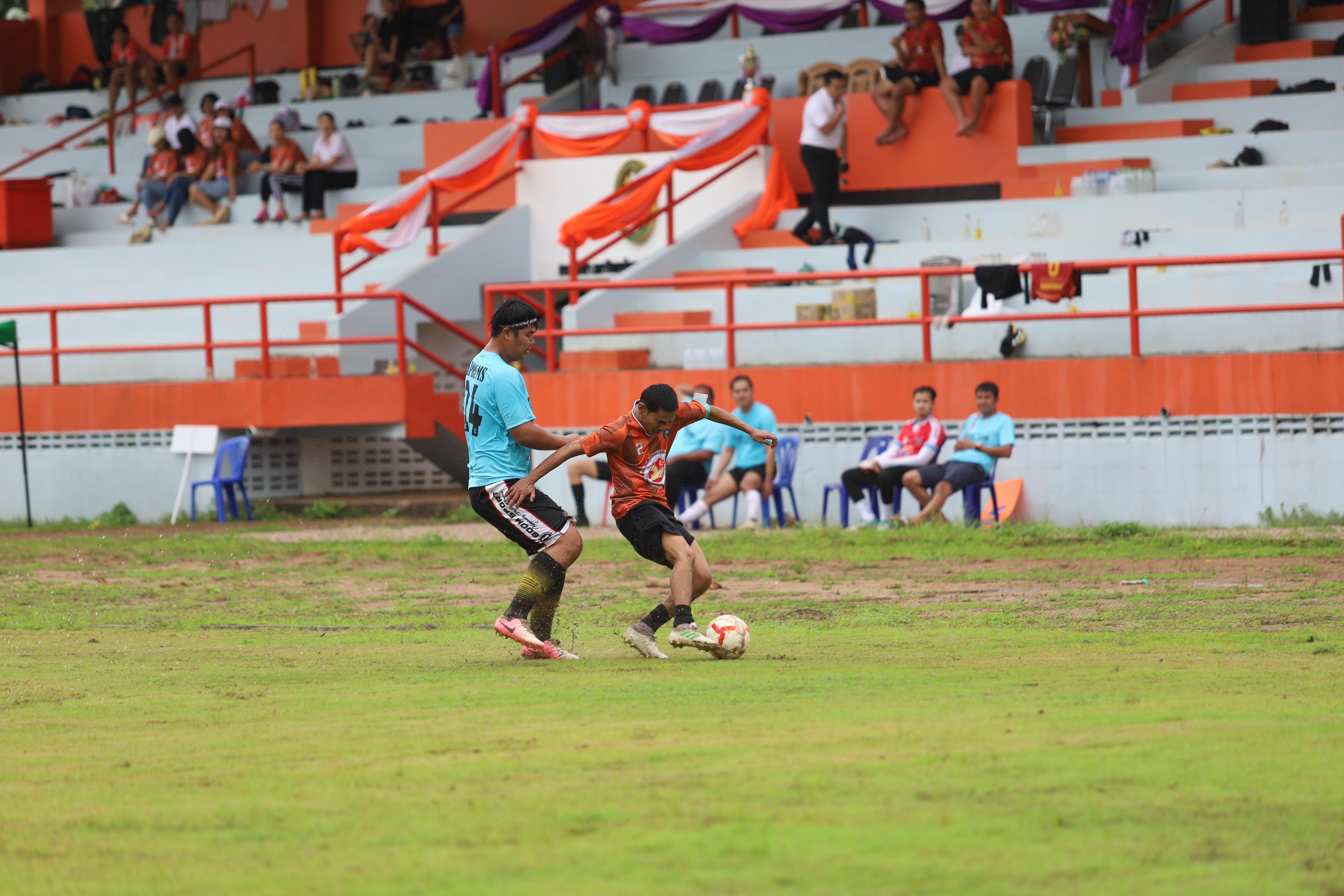 124. การแข่งขันกีฬาฟุตบอลสานสัมพันธ์ศิษย์เก่า