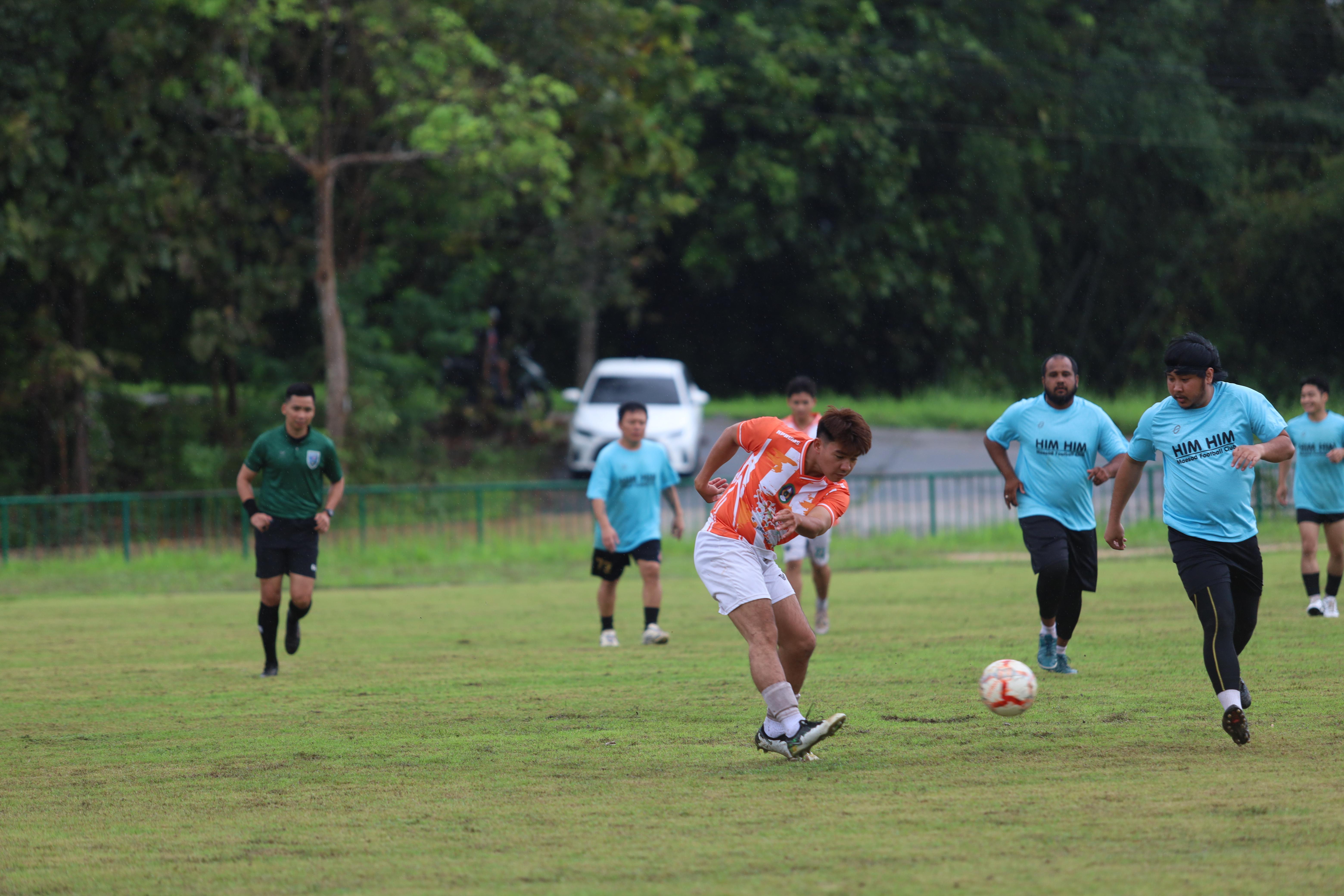 189. การแข่งขันกีฬาฟุตบอลสานสัมพันธ์ศิษย์เก่า