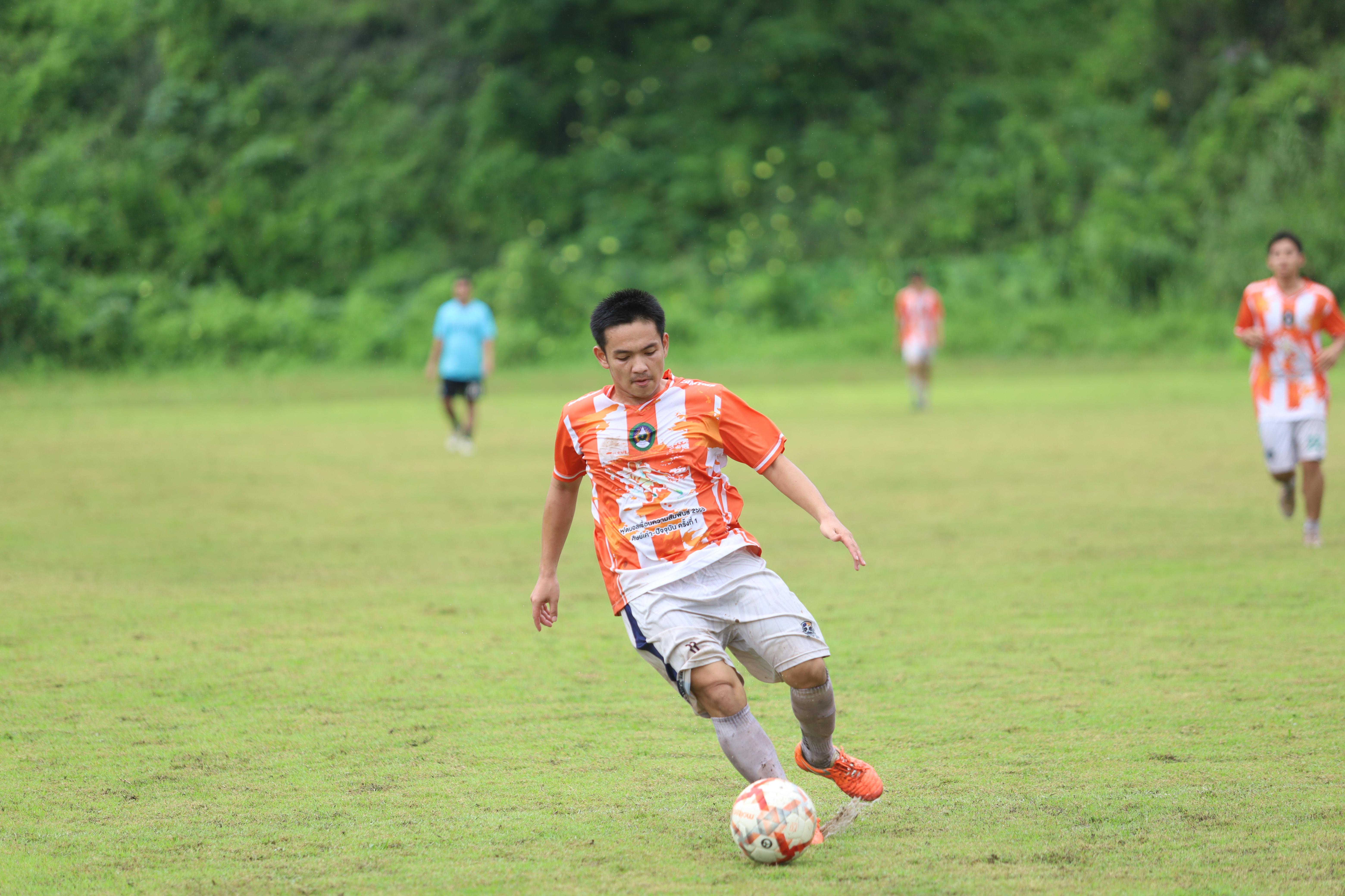 209. การแข่งขันกีฬาฟุตบอลสานสัมพันธ์ศิษย์เก่า