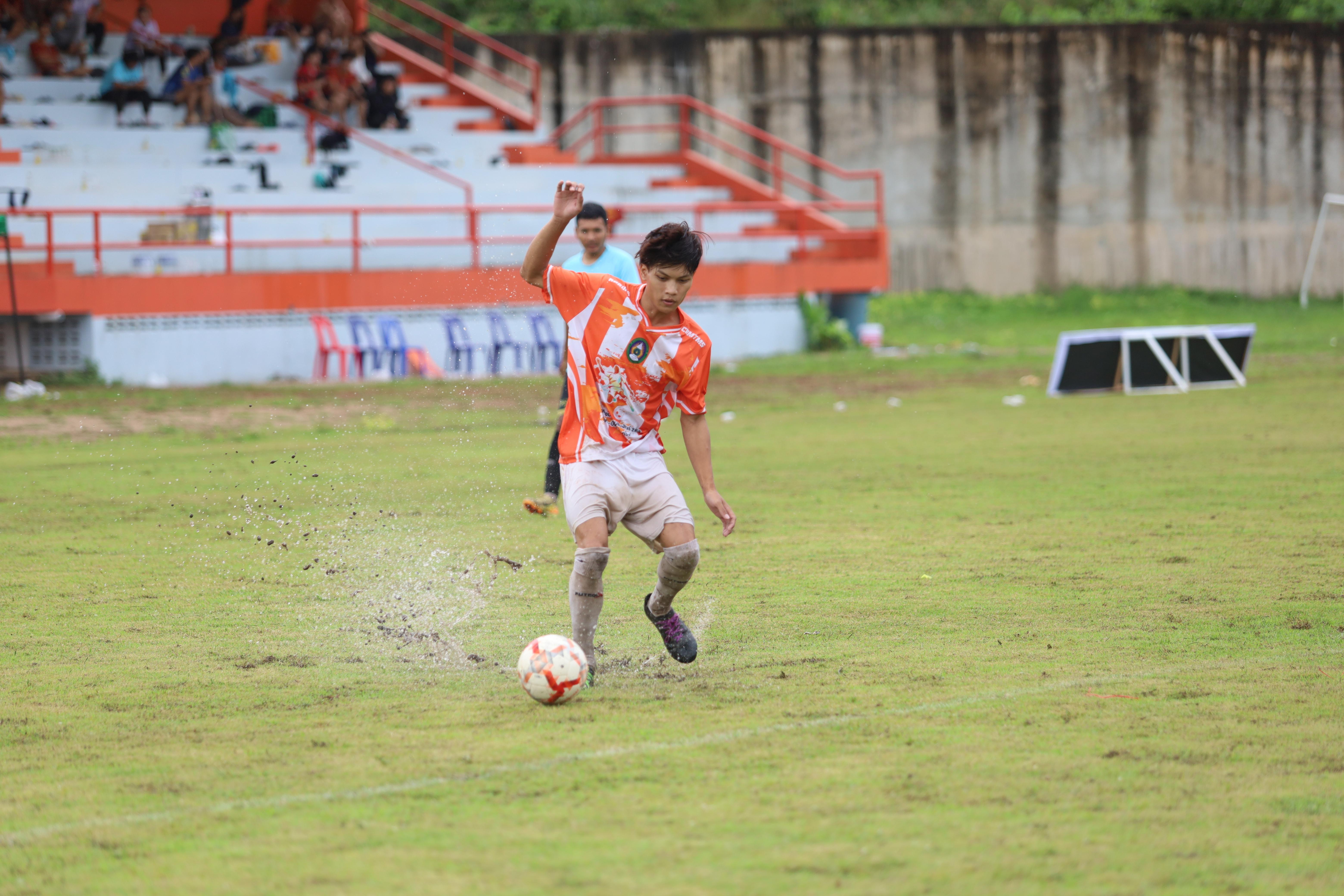 226. การแข่งขันกีฬาฟุตบอลสานสัมพันธ์ศิษย์เก่า