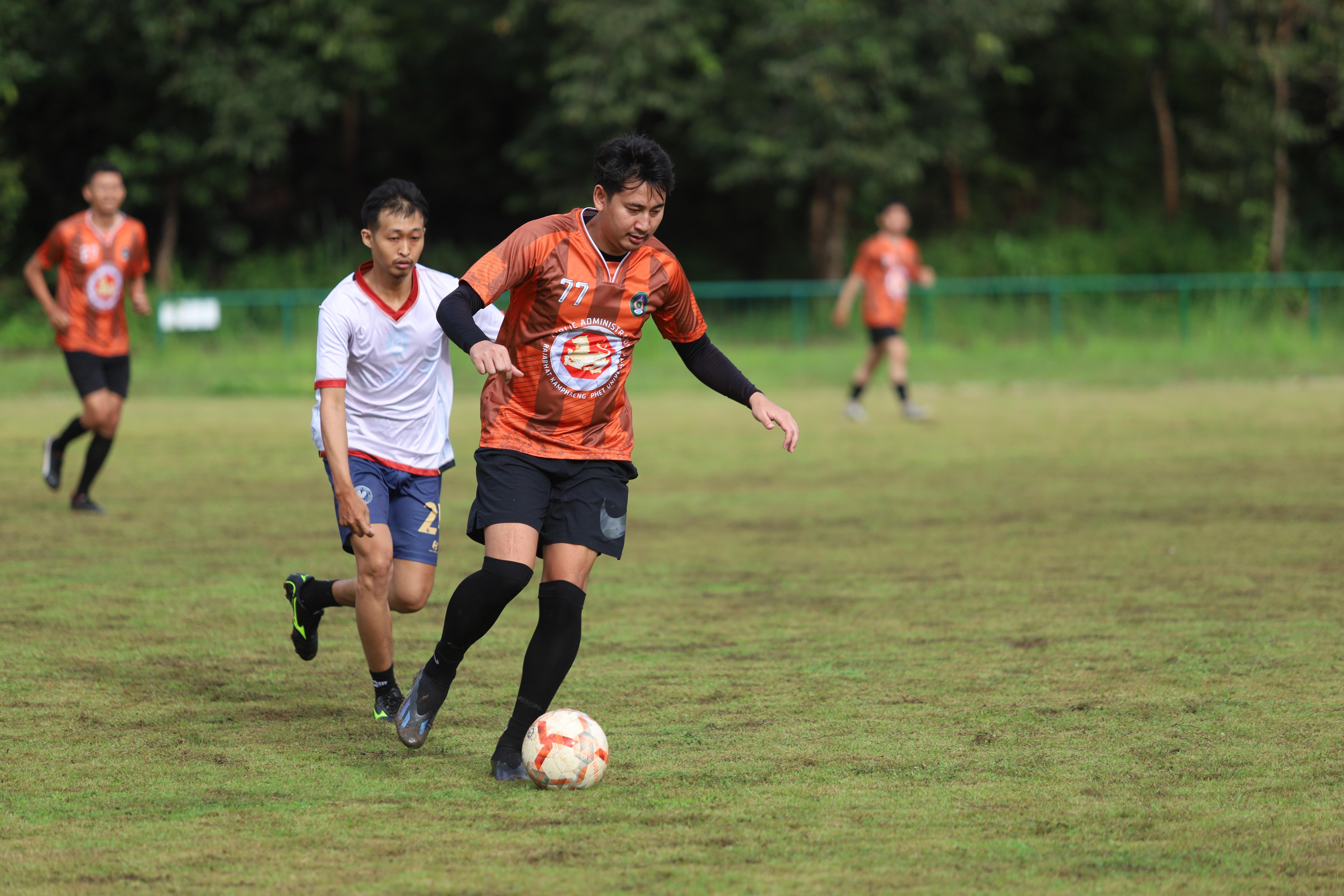 274. การแข่งขันกีฬาฟุตบอลสานสัมพันธ์ศิษย์เก่า