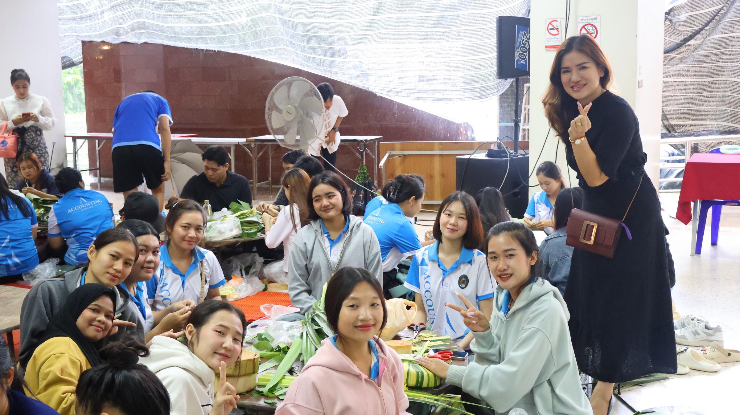 51. กิจกรรมวันลอยกระทง