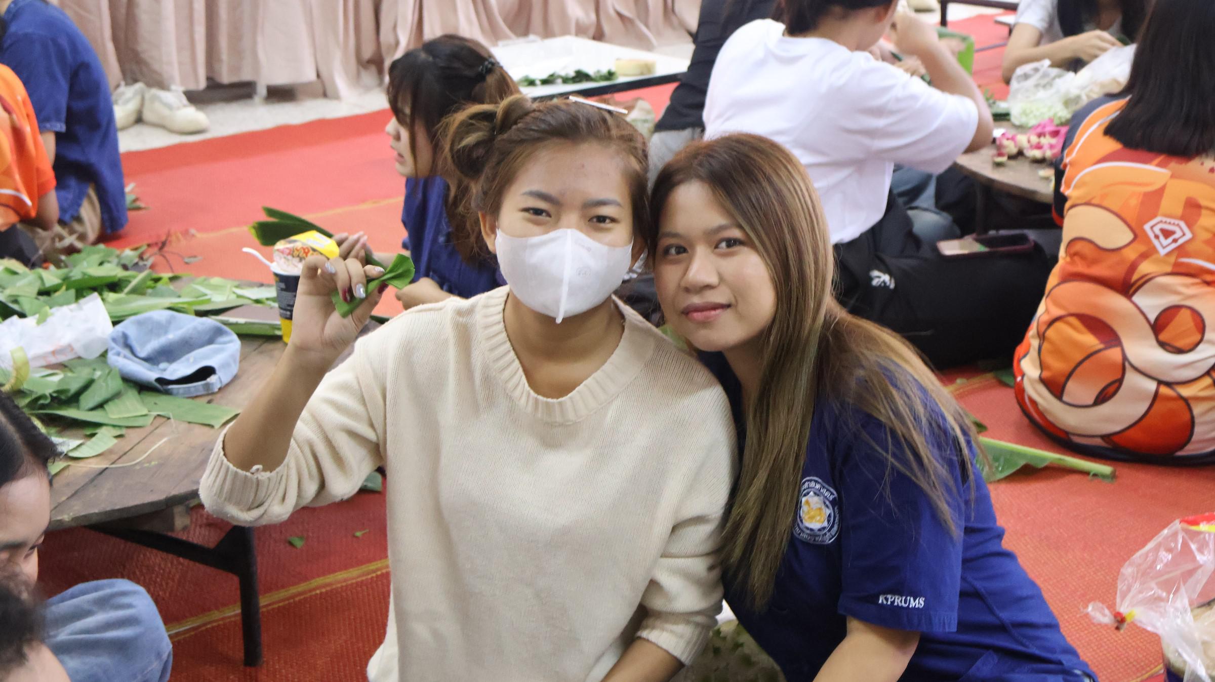 111. กิจกรรมวันลอยกระทง