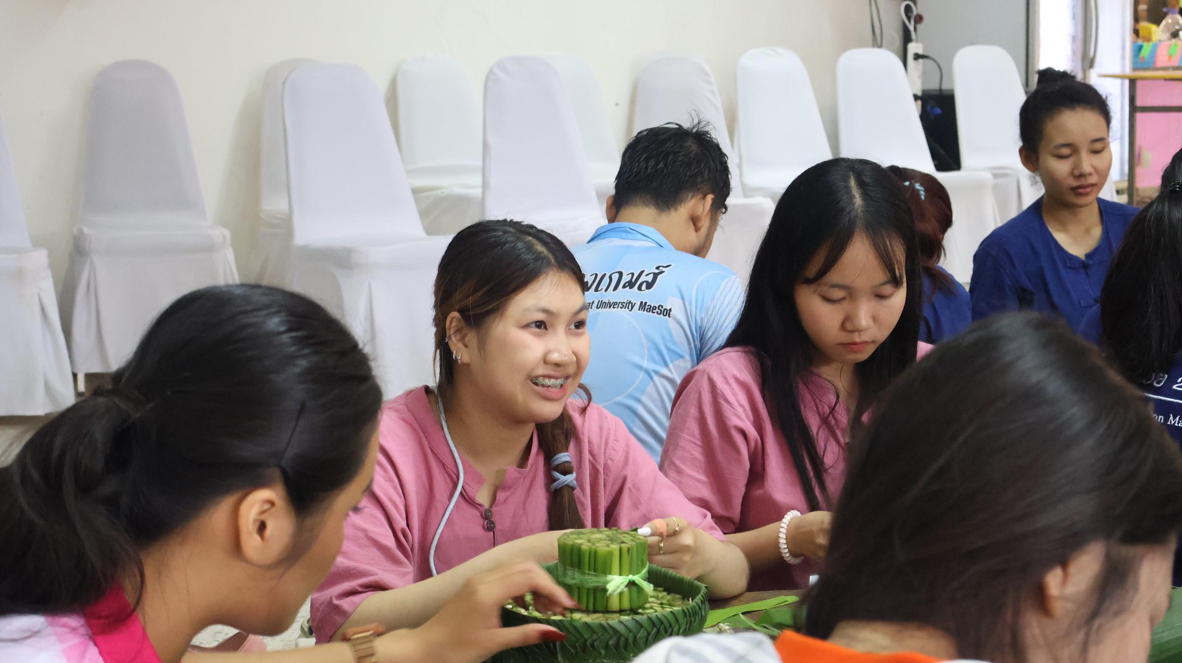 113. กิจกรรมวันลอยกระทง