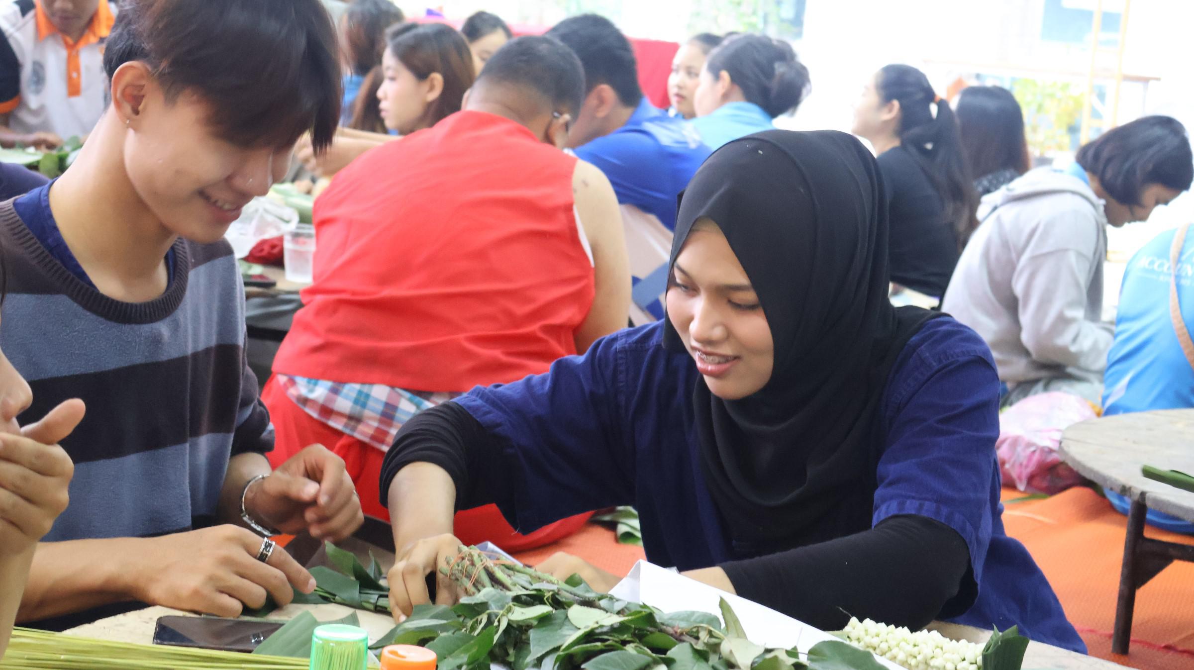 123. กิจกรรมวันลอยกระทง