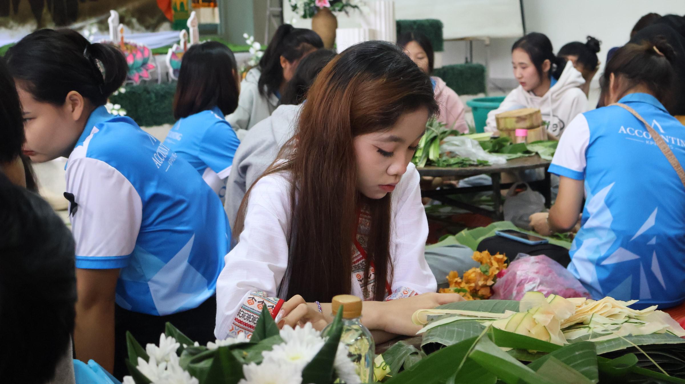 131. กิจกรรมวันลอยกระทง