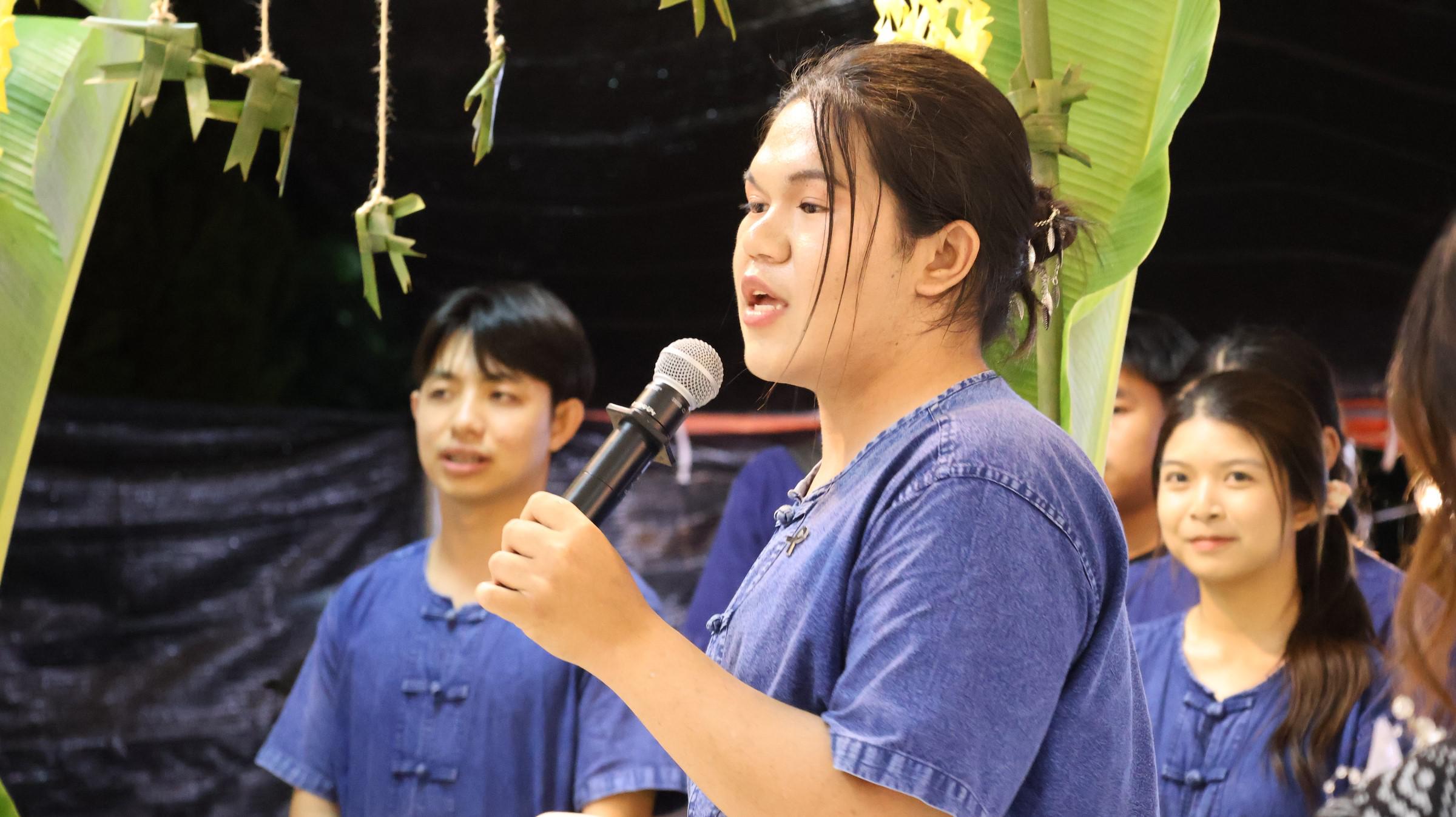 175. กิจกรรมวันลอยกระทง