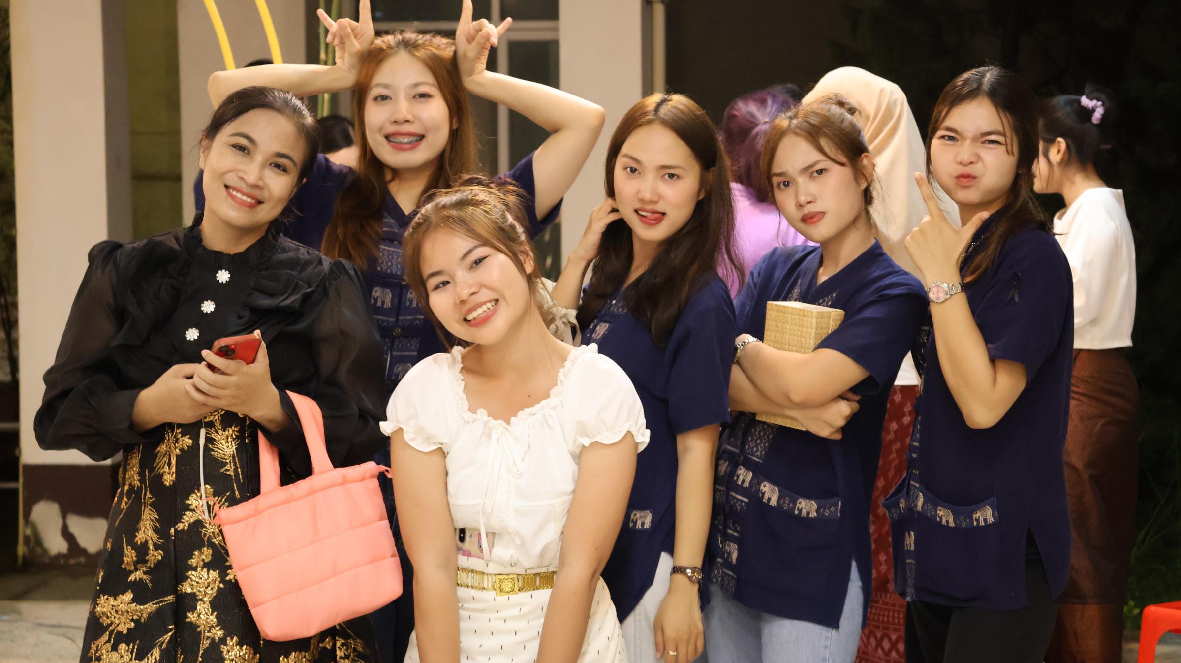 202. กิจกรรมวันลอยกระทง