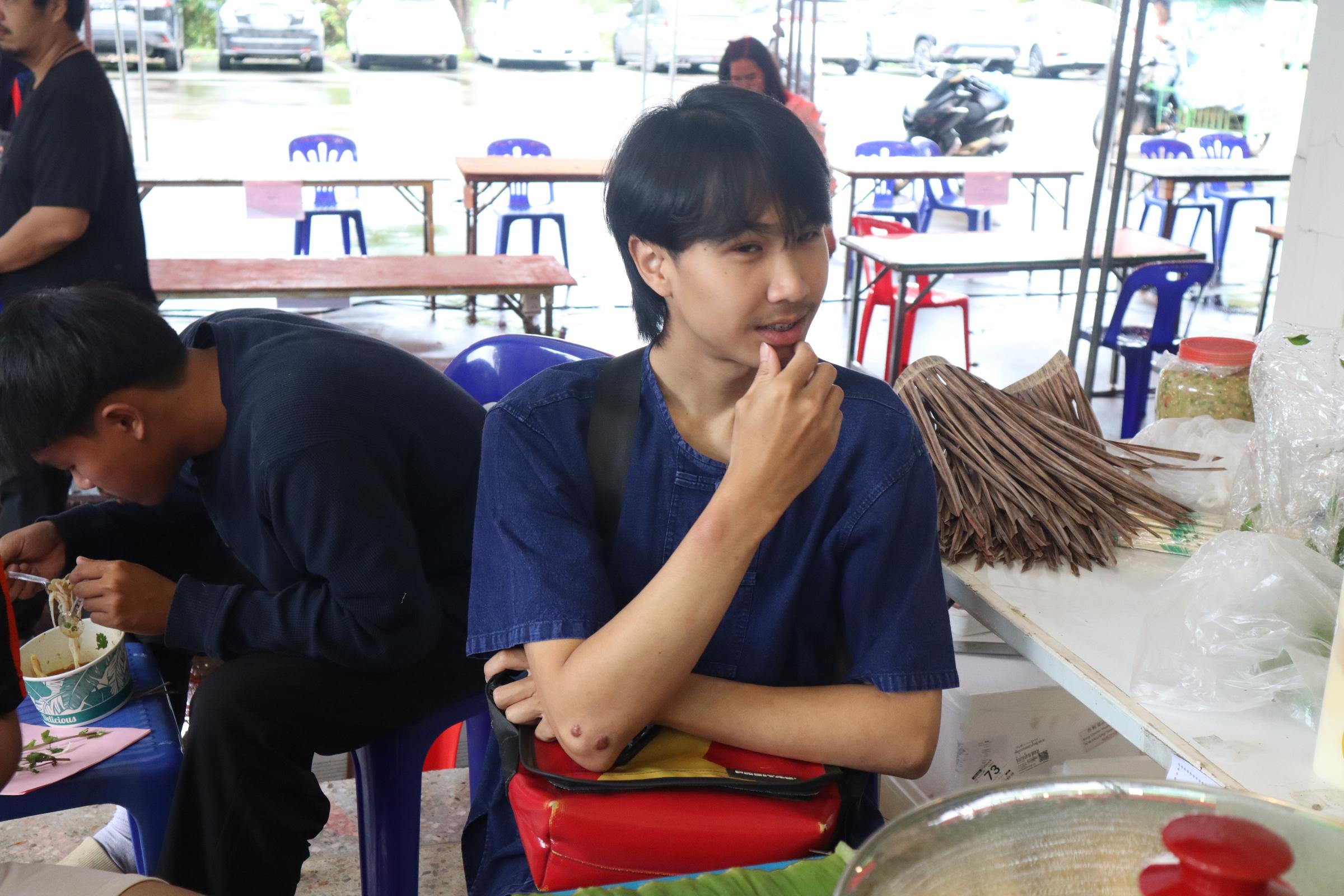 255. กิจกรรมวันลอยกระทง