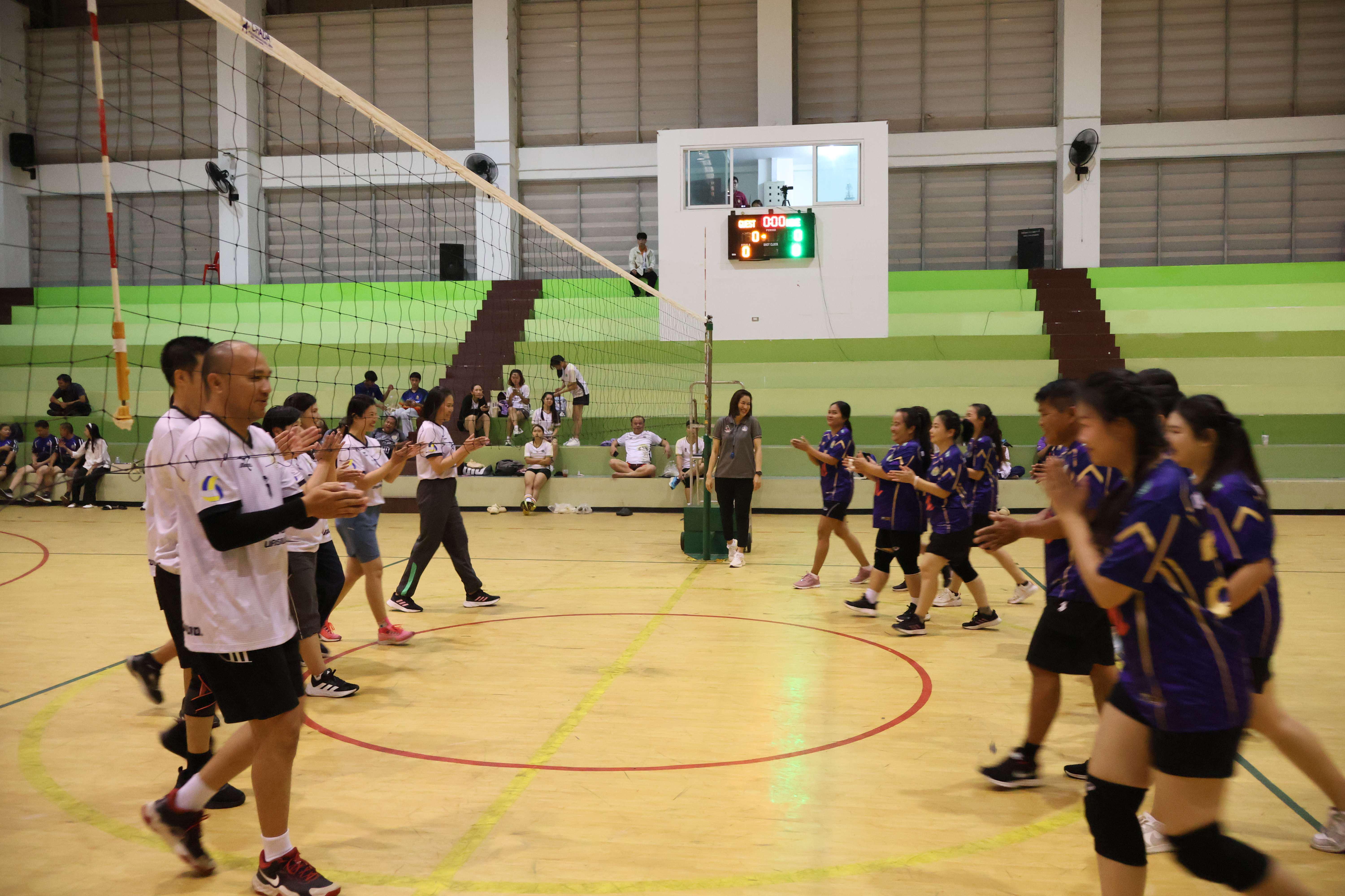 40. การแข่งขันกีฬาวอลเลย์บอลเชื่อมความสัมพันธ์ระหว่างหน่วยงาน คู่ที่ 1 - 8