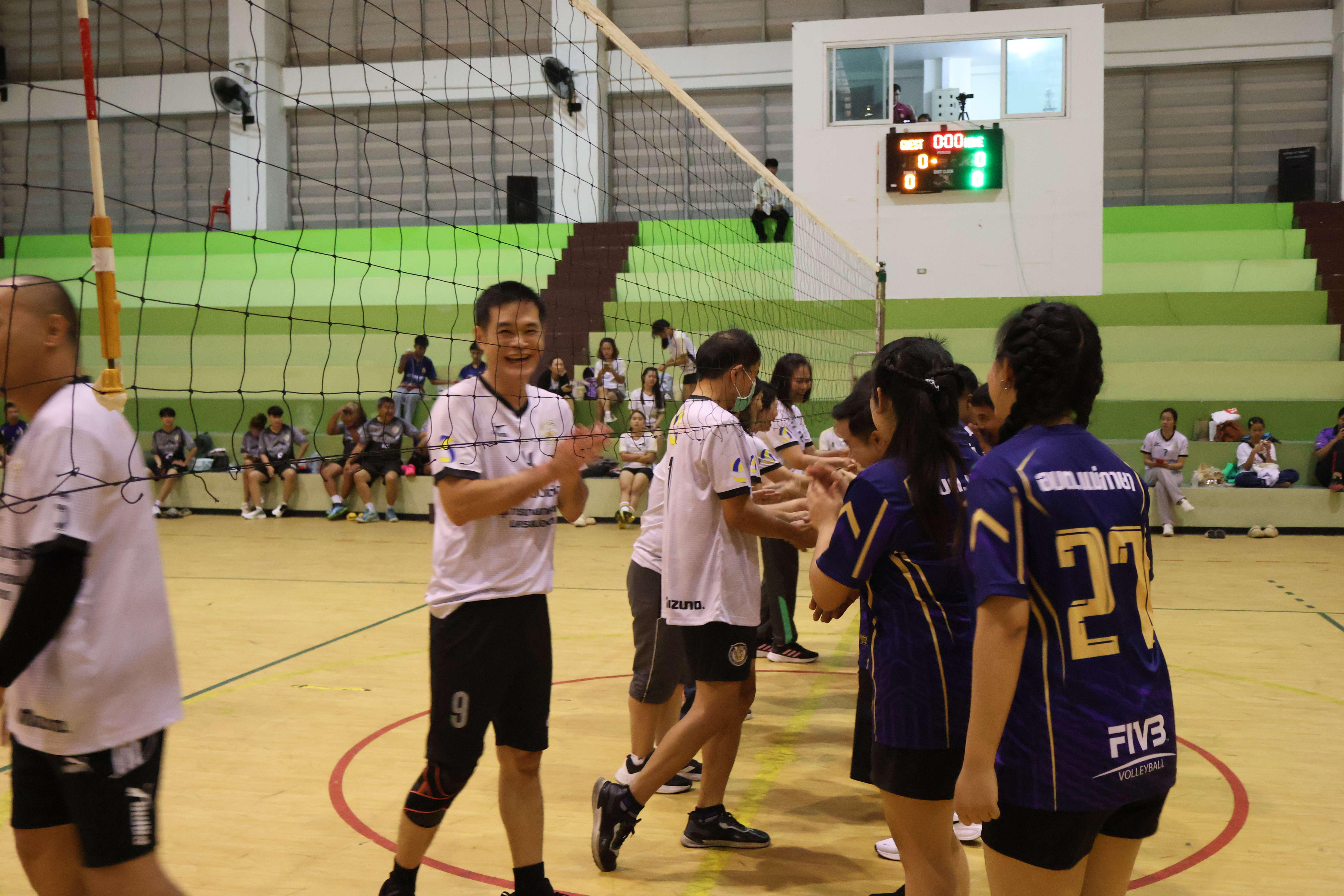 42. การแข่งขันกีฬาวอลเลย์บอลเชื่อมความสัมพันธ์ระหว่างหน่วยงาน คู่ที่ 1 - 8