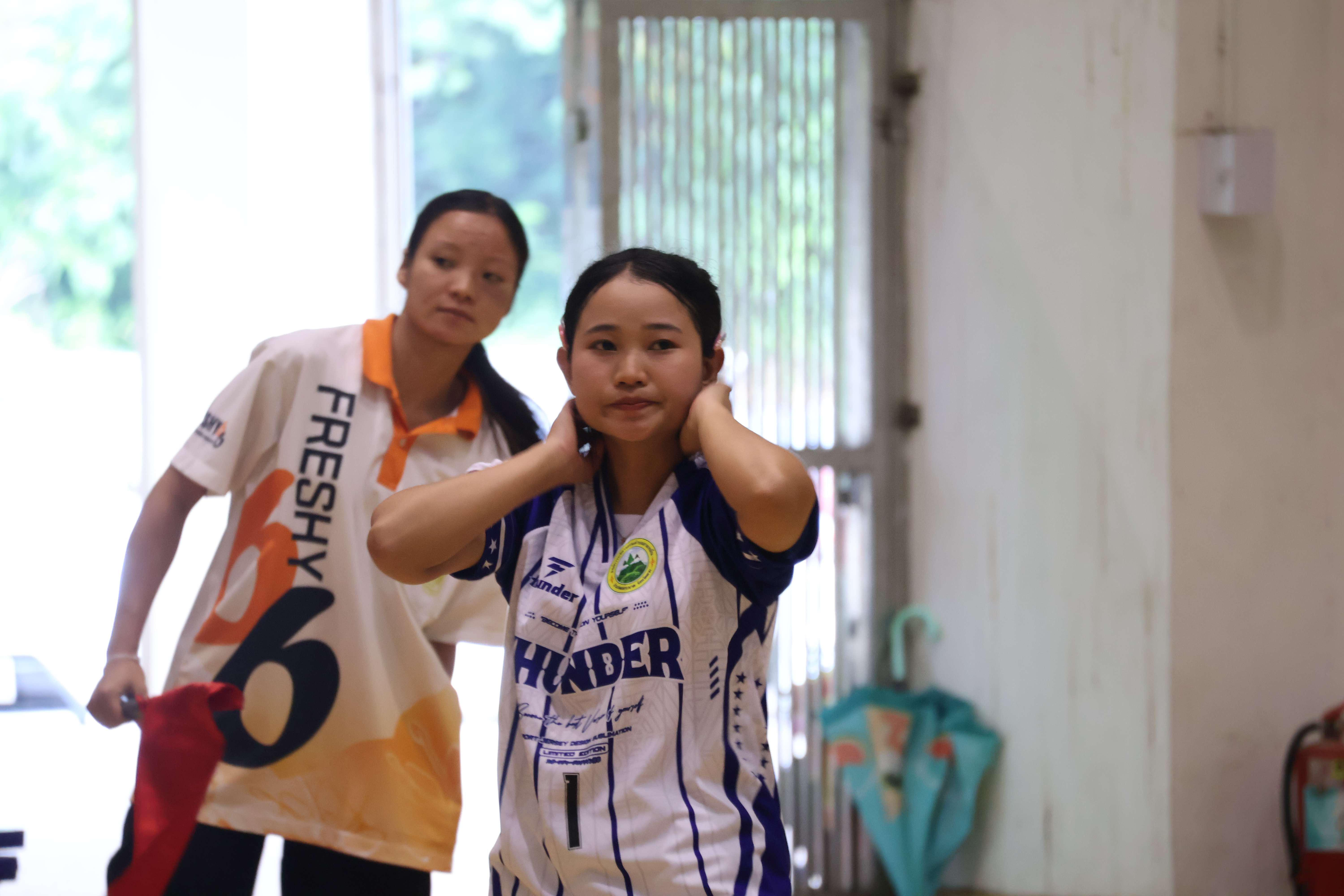 171. การแข่งขันกีฬาวอลเลย์บอลเชื่อมความสัมพันธ์ระหว่างหน่วยงาน คู่ที่ 1 - 8