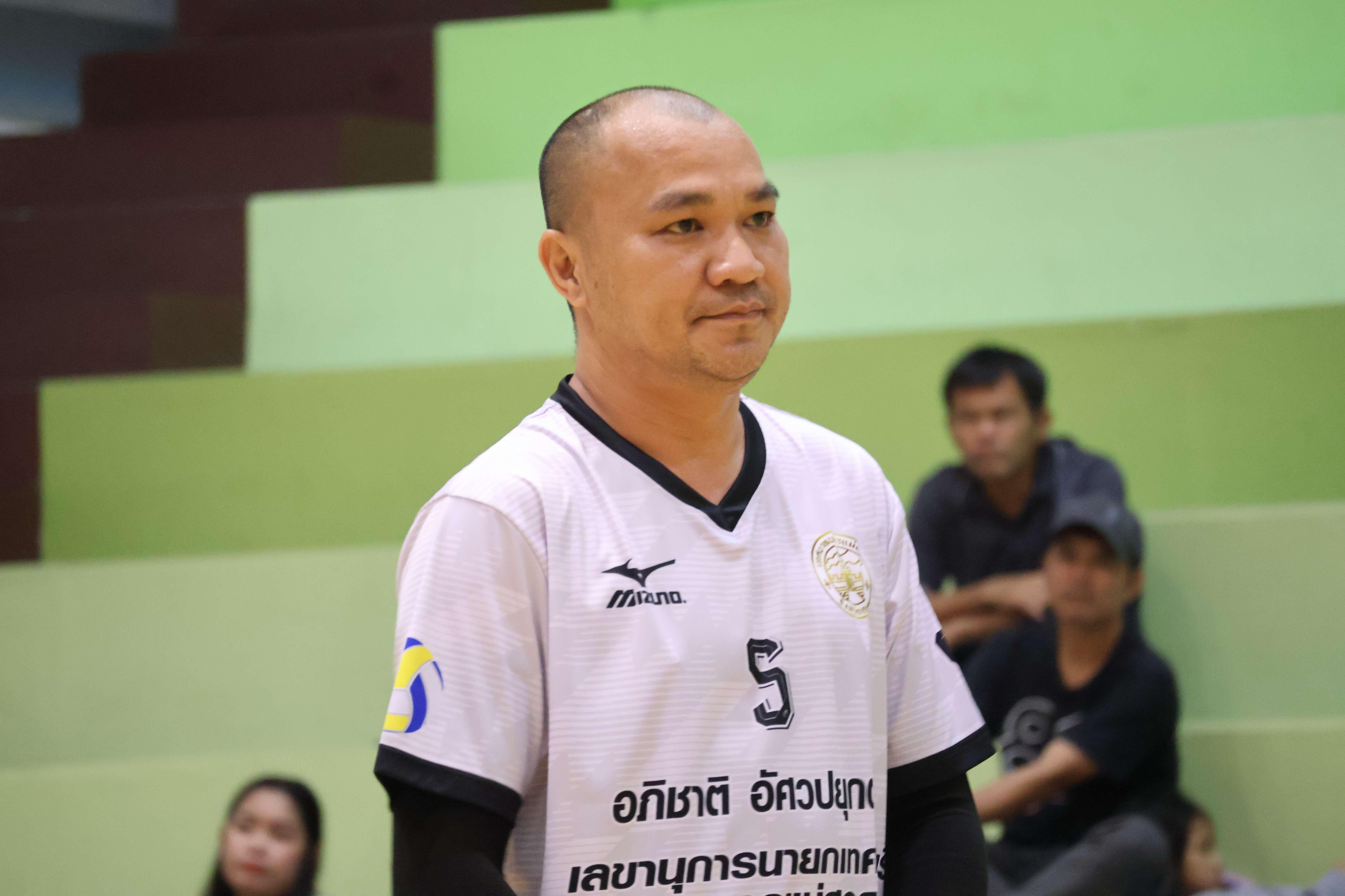 199. การแข่งขันกีฬาวอลเลย์บอลเชื่อมความสัมพันธ์ระหว่างหน่วยงาน คู่ที่ 1 - 8