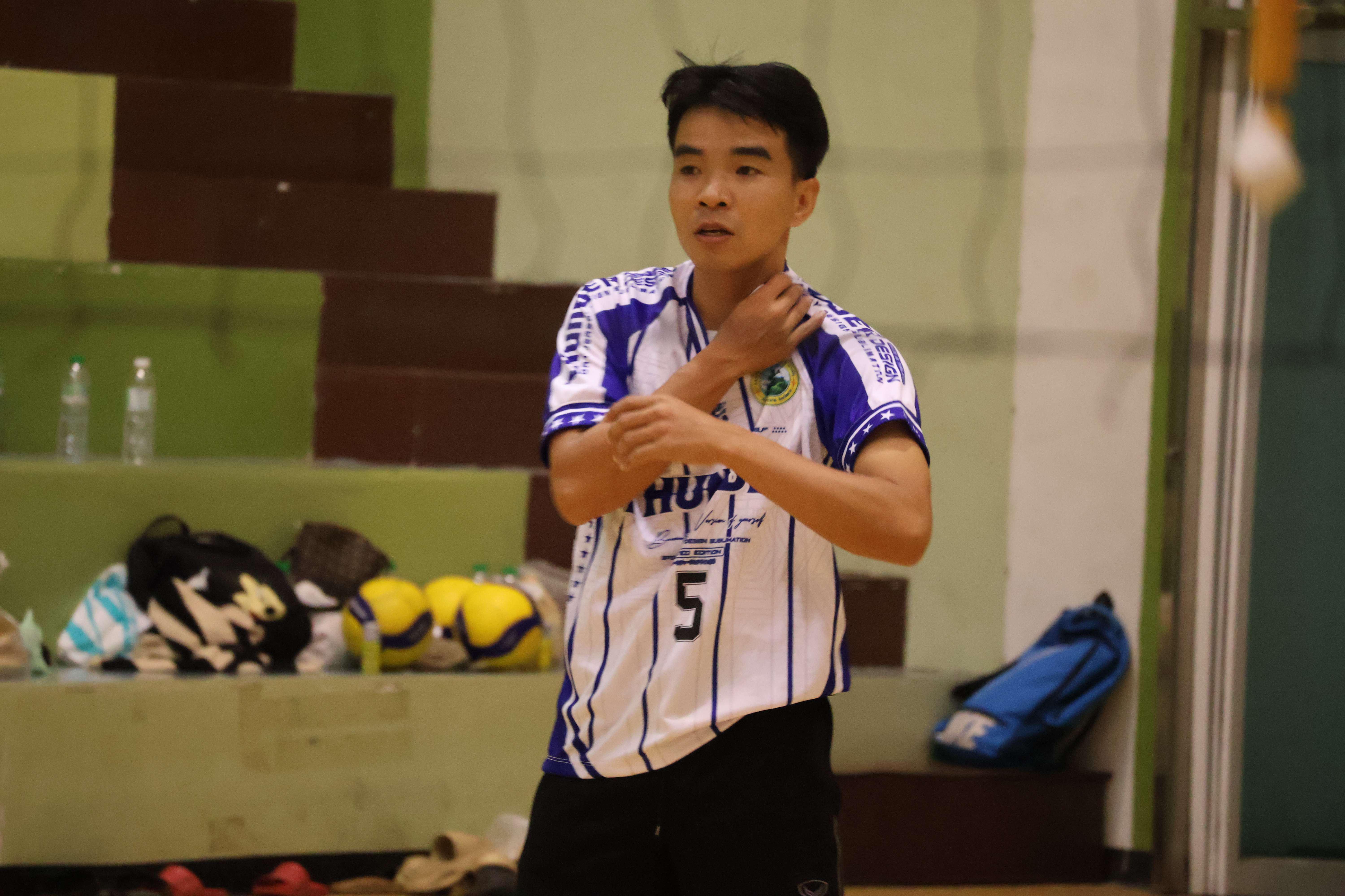 218. การแข่งขันกีฬาวอลเลย์บอลเชื่อมความสัมพันธ์ระหว่างหน่วยงาน คู่ที่ 1 - 8