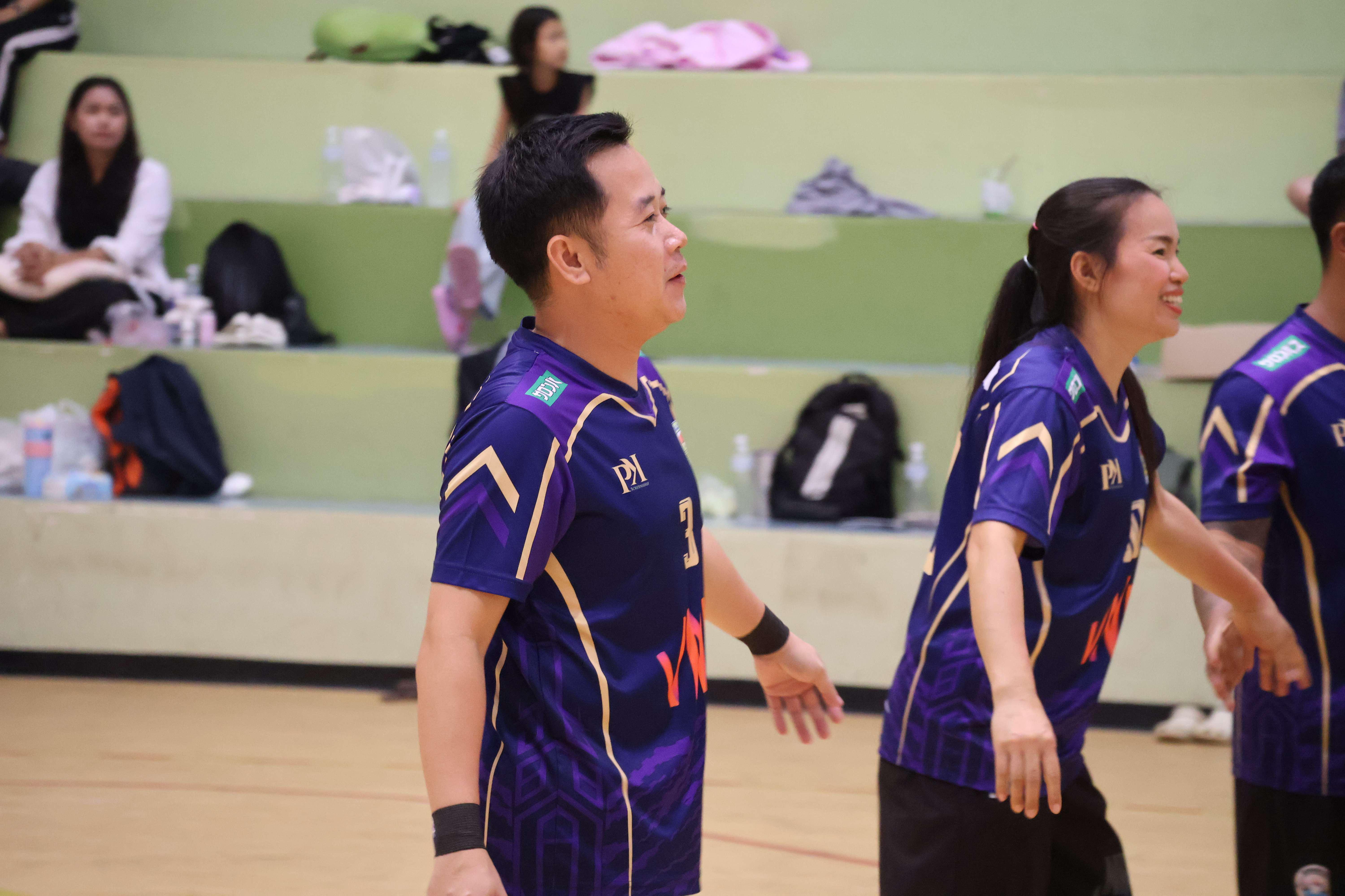 259. การแข่งขันกีฬาวอลเลย์บอลเชื่อมความสัมพันธ์ระหว่างหน่วยงาน คู่ที่ 1 - 8