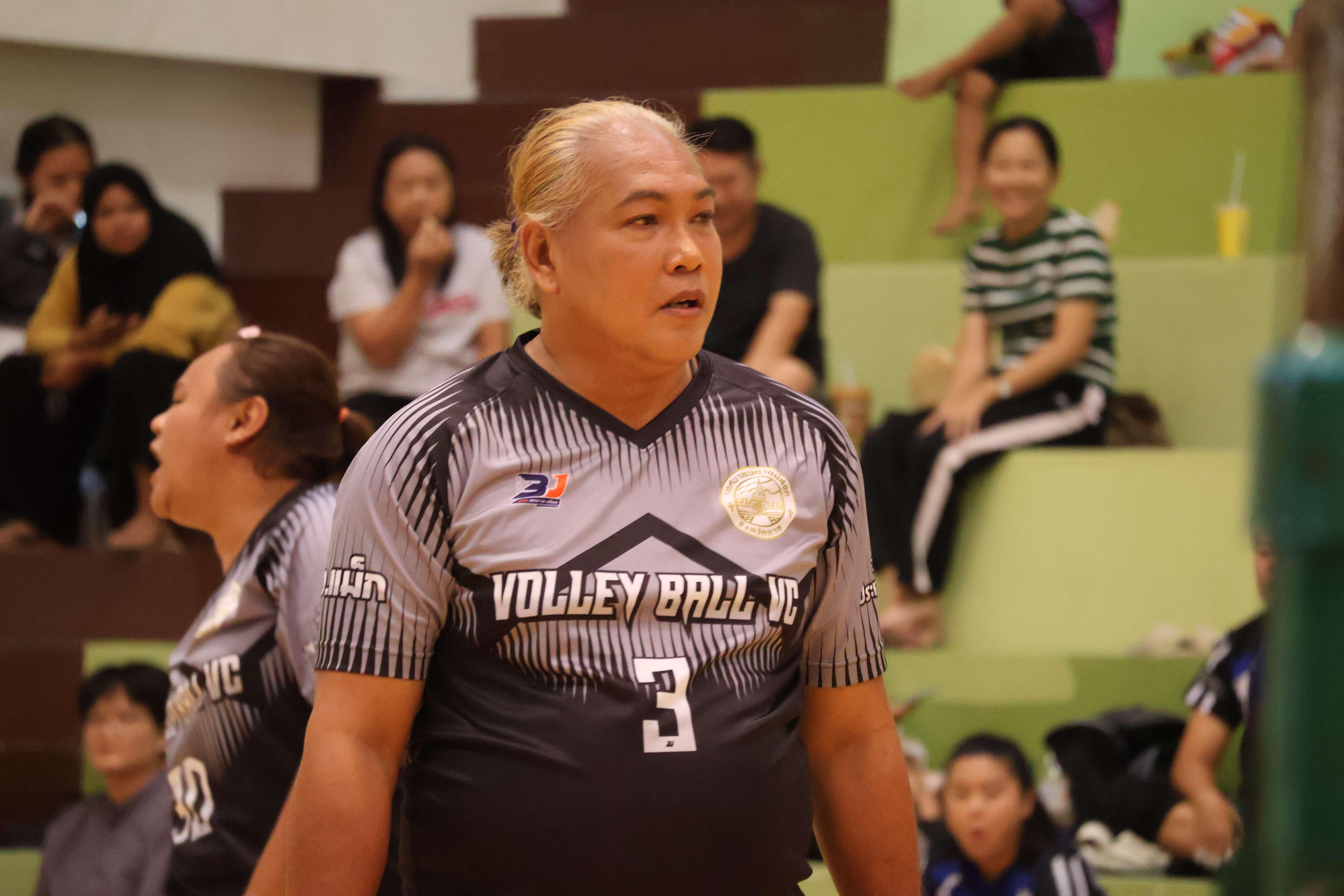 309. การแข่งขันกีฬาวอลเลย์บอลเชื่อมความสัมพันธ์ระหว่างหน่วยงาน คู่ที่ 1 - 8