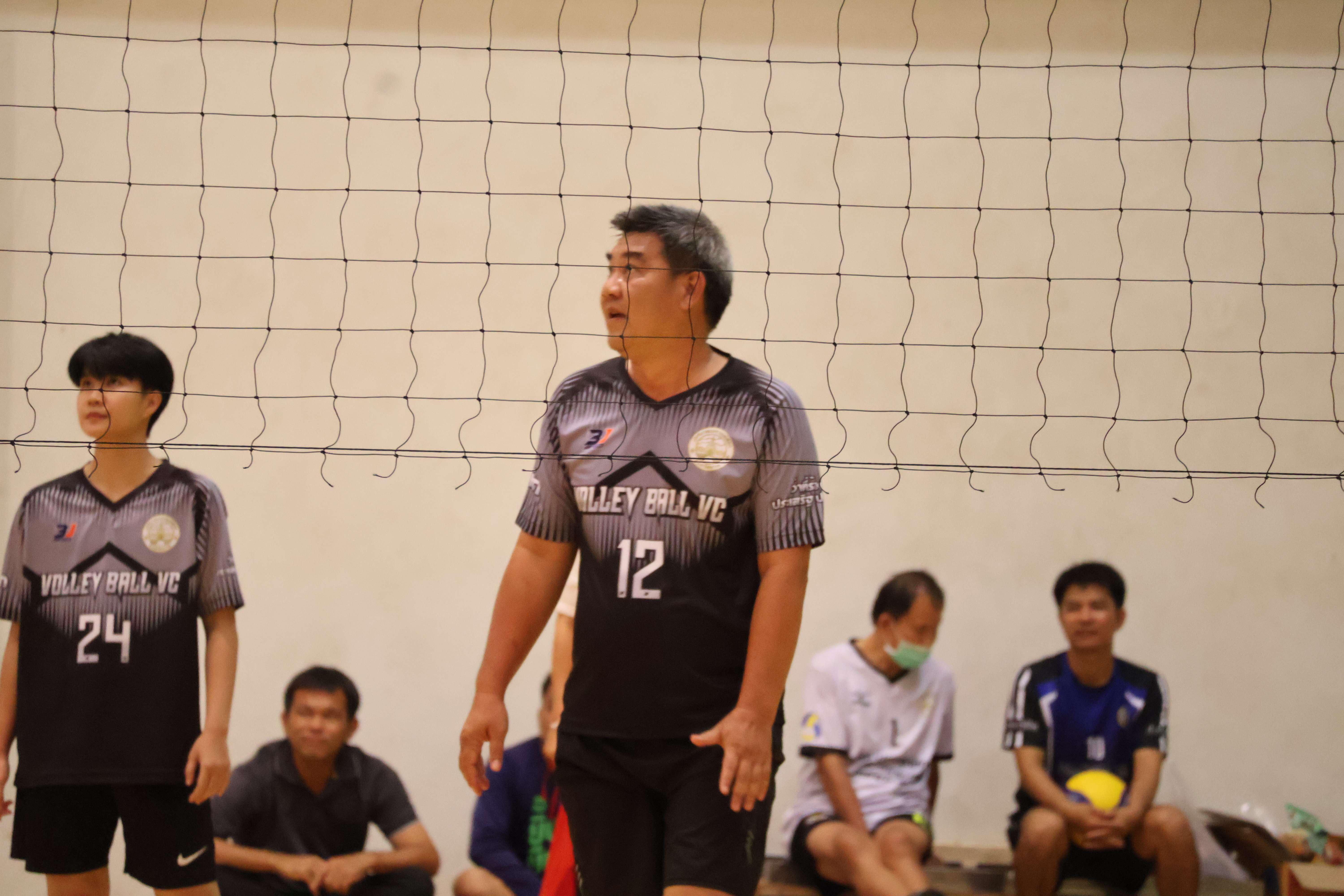 321. การแข่งขันกีฬาวอลเลย์บอลเชื่อมความสัมพันธ์ระหว่างหน่วยงาน คู่ที่ 1 - 8