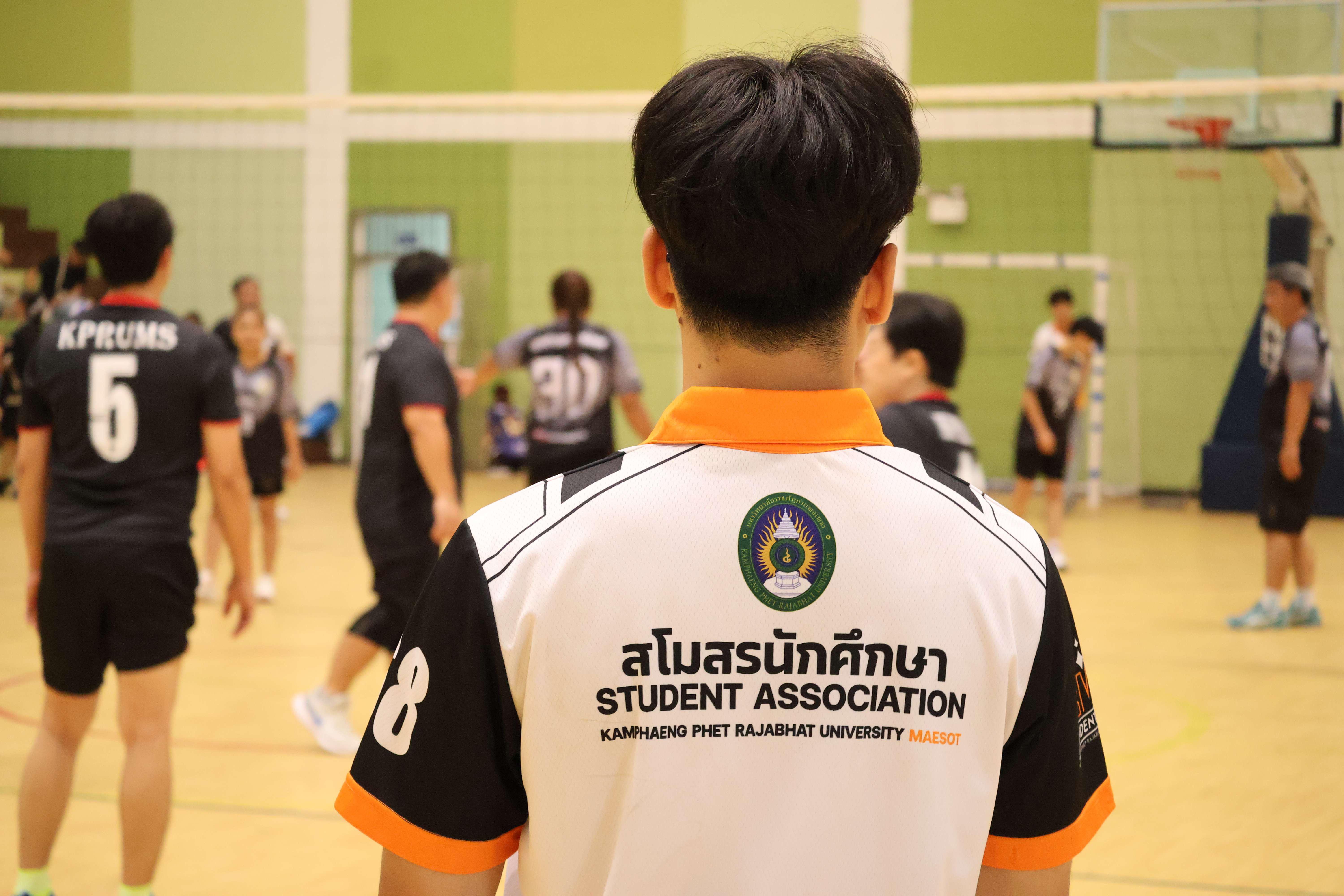 336. การแข่งขันกีฬาวอลเลย์บอลเชื่อมความสัมพันธ์ระหว่างหน่วยงาน คู่ที่ 1 - 8