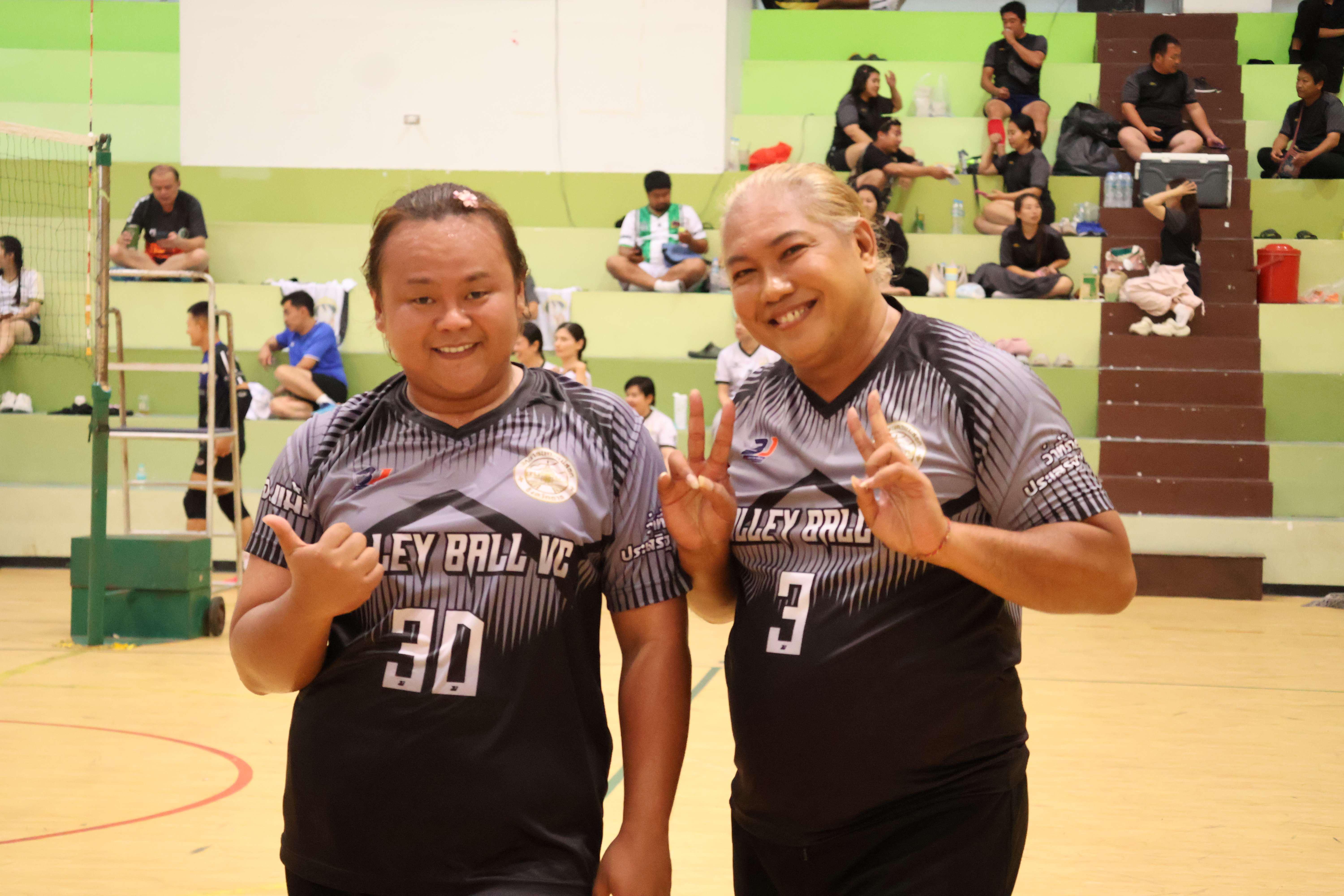 346. การแข่งขันกีฬาวอลเลย์บอลเชื่อมความสัมพันธ์ระหว่างหน่วยงาน คู่ที่ 1 - 8