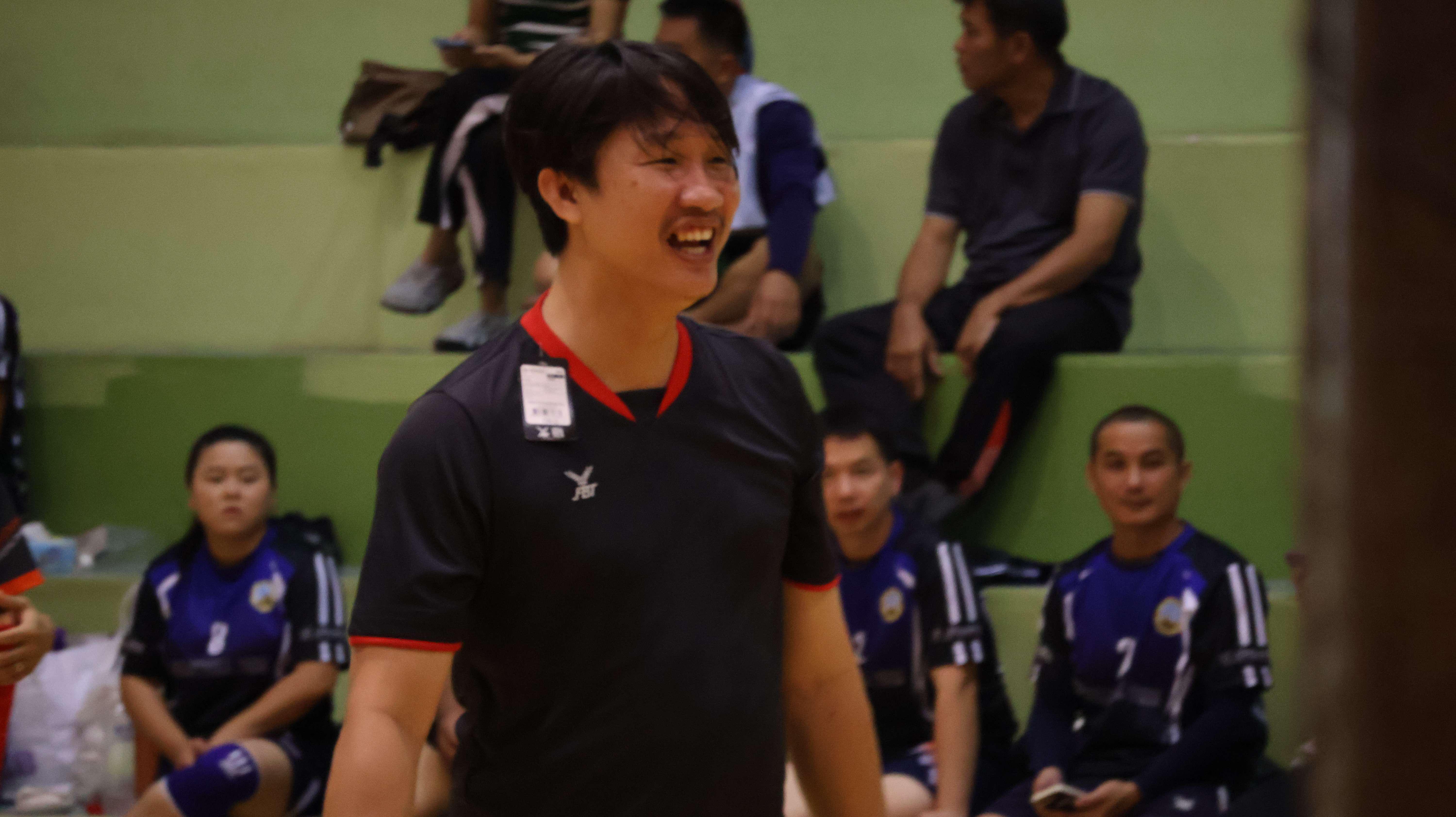 351. การแข่งขันกีฬาวอลเลย์บอลเชื่อมความสัมพันธ์ระหว่างหน่วยงาน คู่ที่ 1 - 8