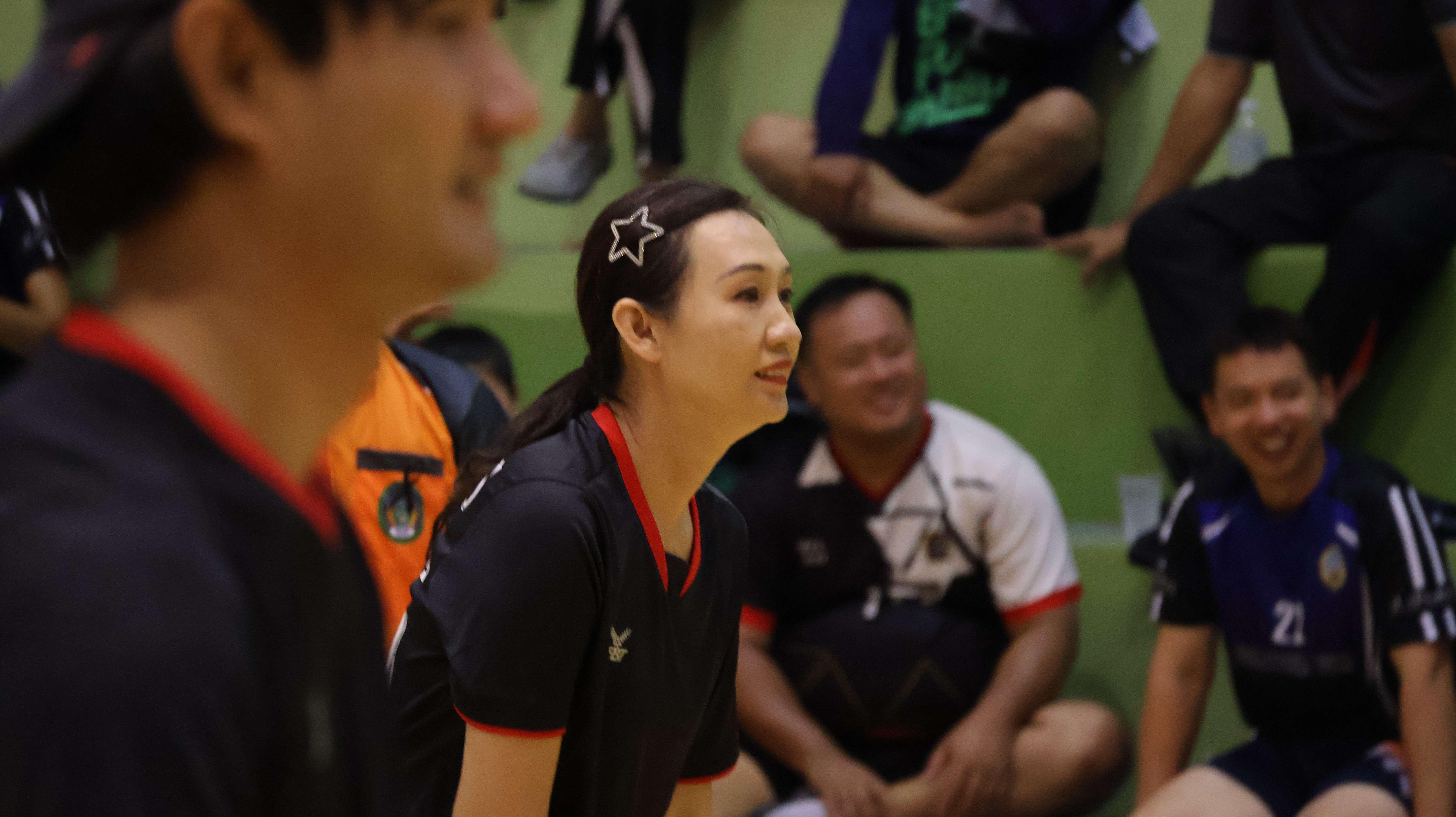 352. การแข่งขันกีฬาวอลเลย์บอลเชื่อมความสัมพันธ์ระหว่างหน่วยงาน คู่ที่ 1 - 8