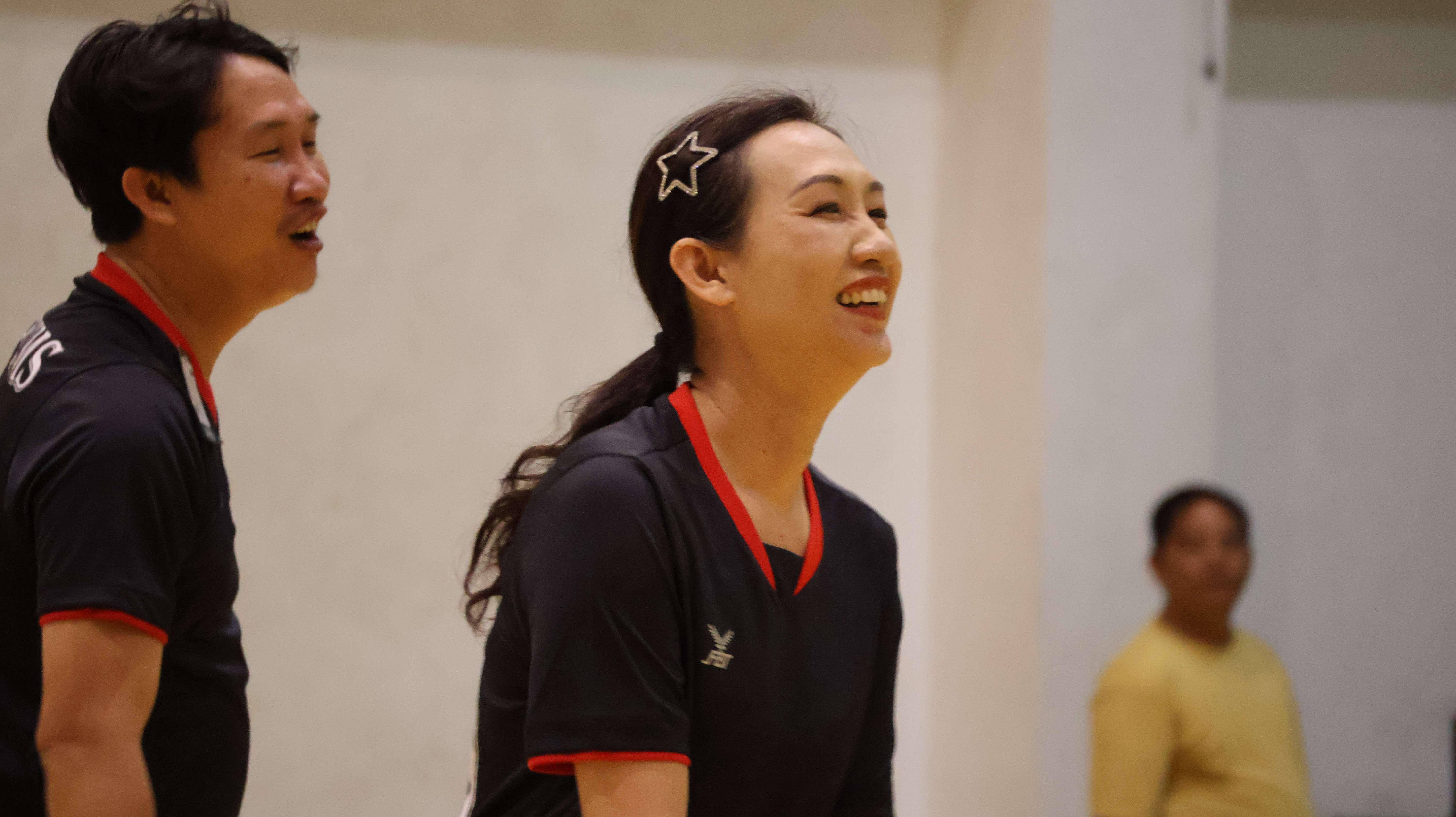 364. การแข่งขันกีฬาวอลเลย์บอลเชื่อมความสัมพันธ์ระหว่างหน่วยงาน คู่ที่ 1 - 8