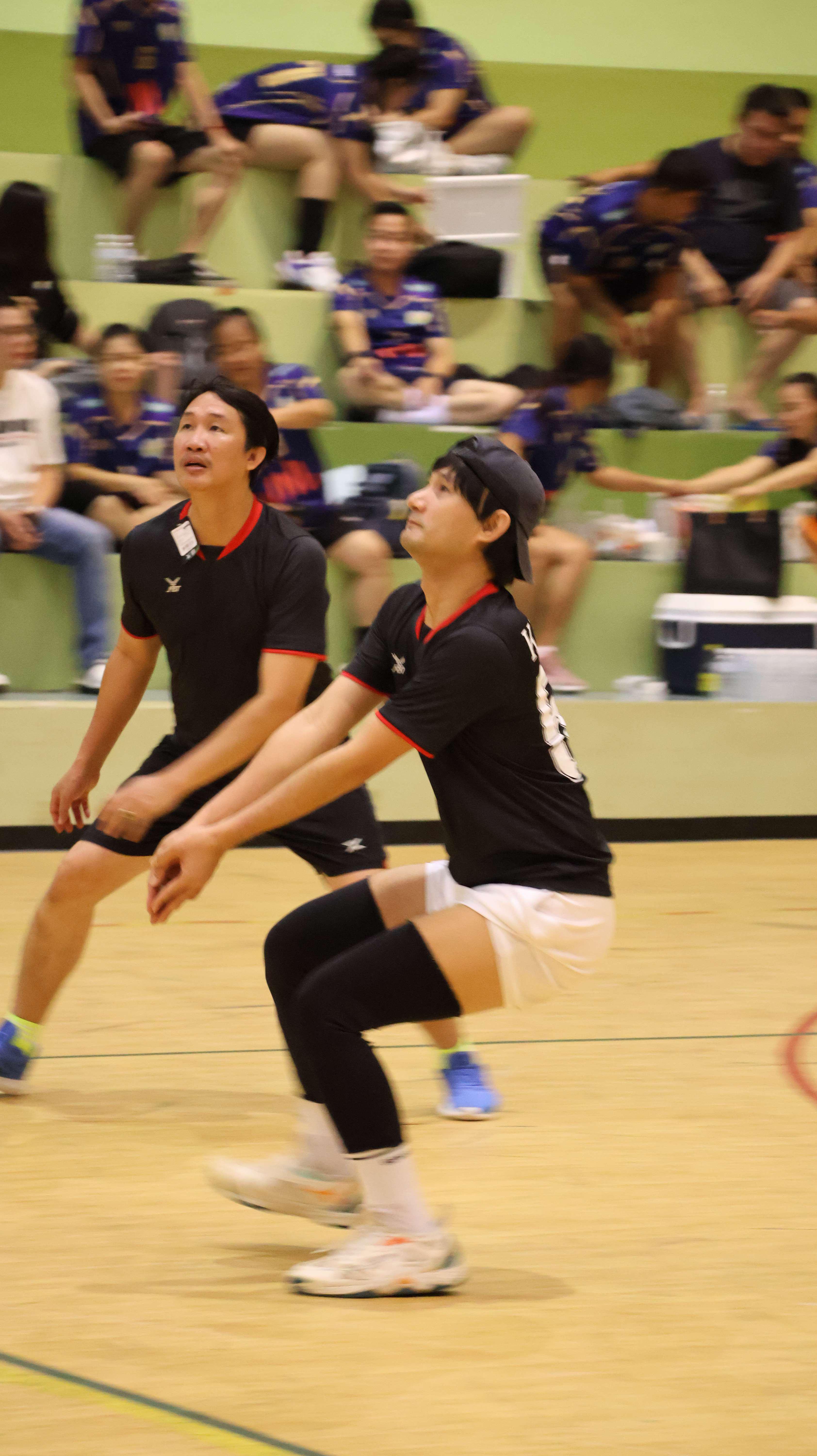 413. การแข่งขันกีฬาวอลเลย์บอลเชื่อมความสัมพันธ์ระหว่างหน่วยงาน คู่ที่ 1 - 8