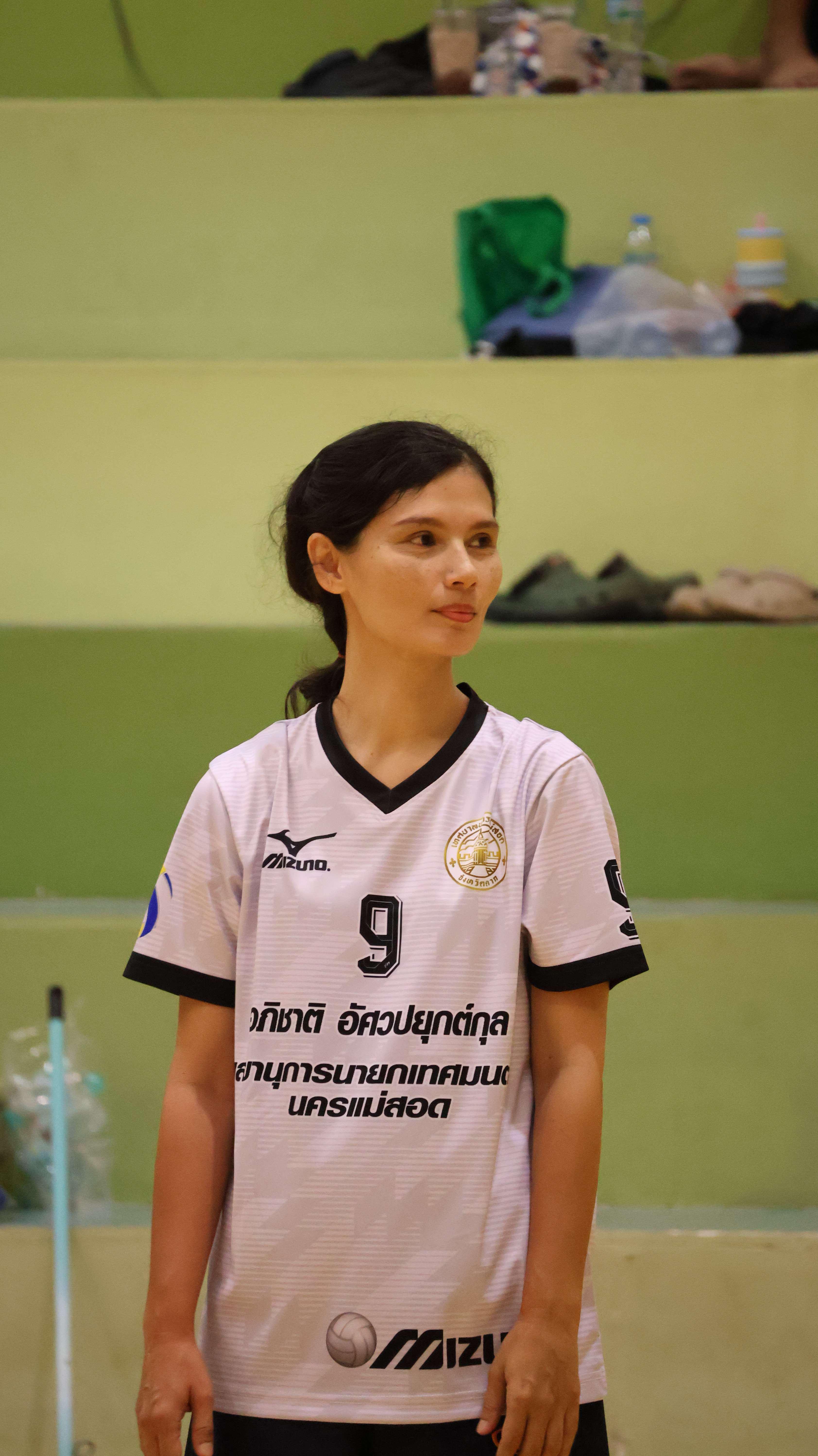 498. การแข่งขันกีฬาวอลเลย์บอลเชื่อมความสัมพันธ์ระหว่างหน่วยงาน คู่ที่ 1 - 8