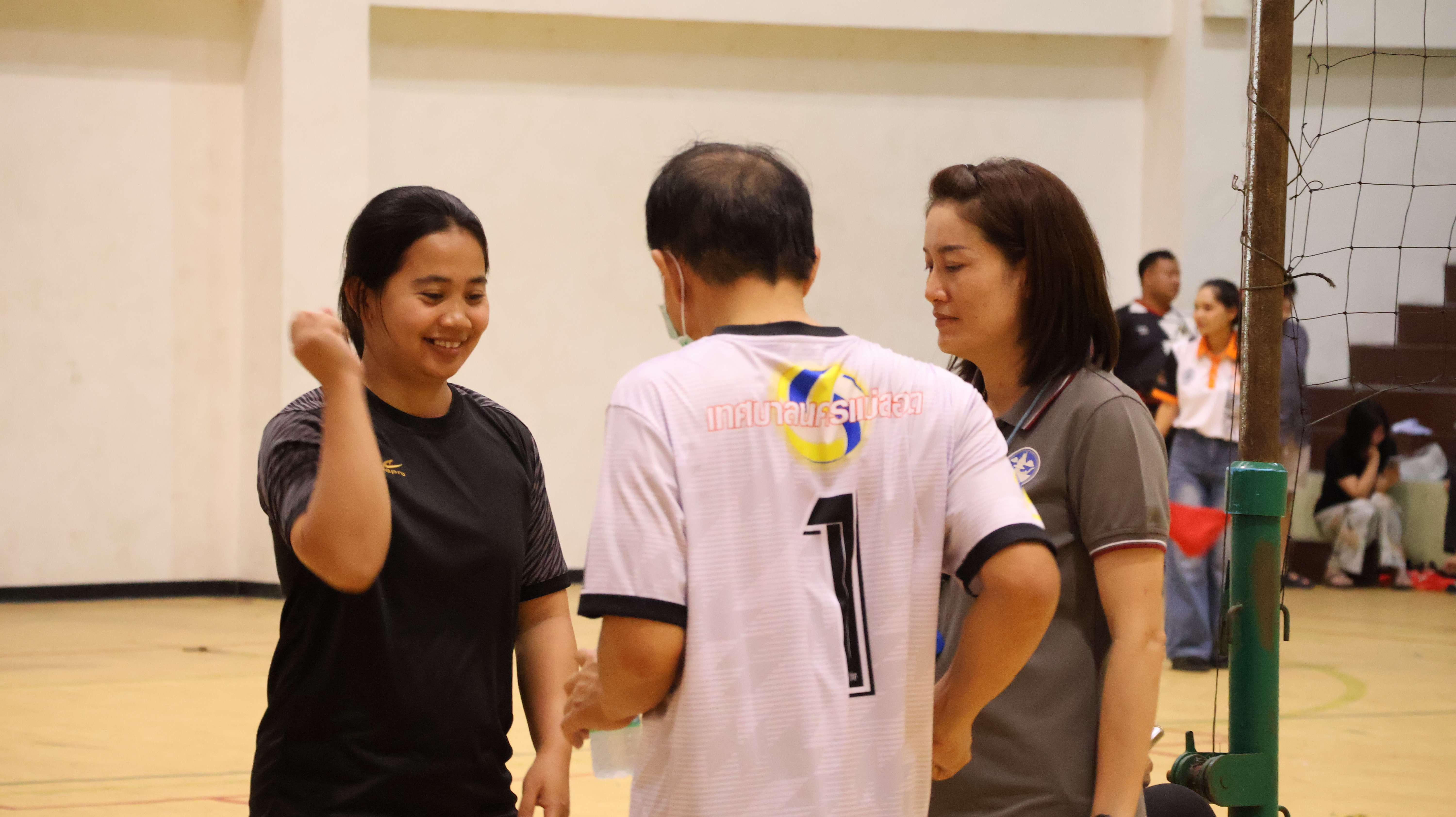 505. การแข่งขันกีฬาวอลเลย์บอลเชื่อมความสัมพันธ์ระหว่างหน่วยงาน คู่ที่ 1 - 8