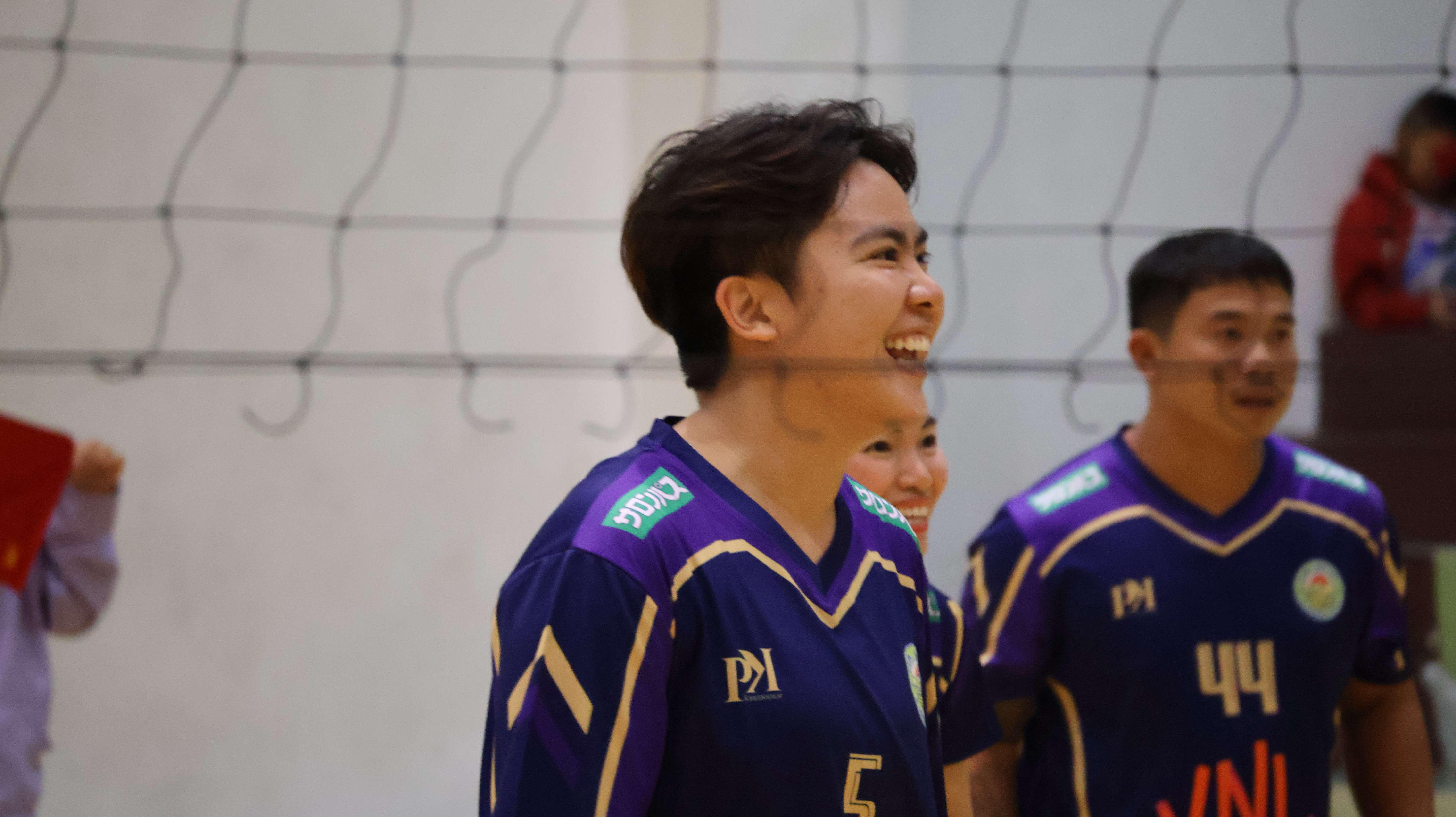 507. การแข่งขันกีฬาวอลเลย์บอลเชื่อมความสัมพันธ์ระหว่างหน่วยงาน คู่ที่ 1 - 8