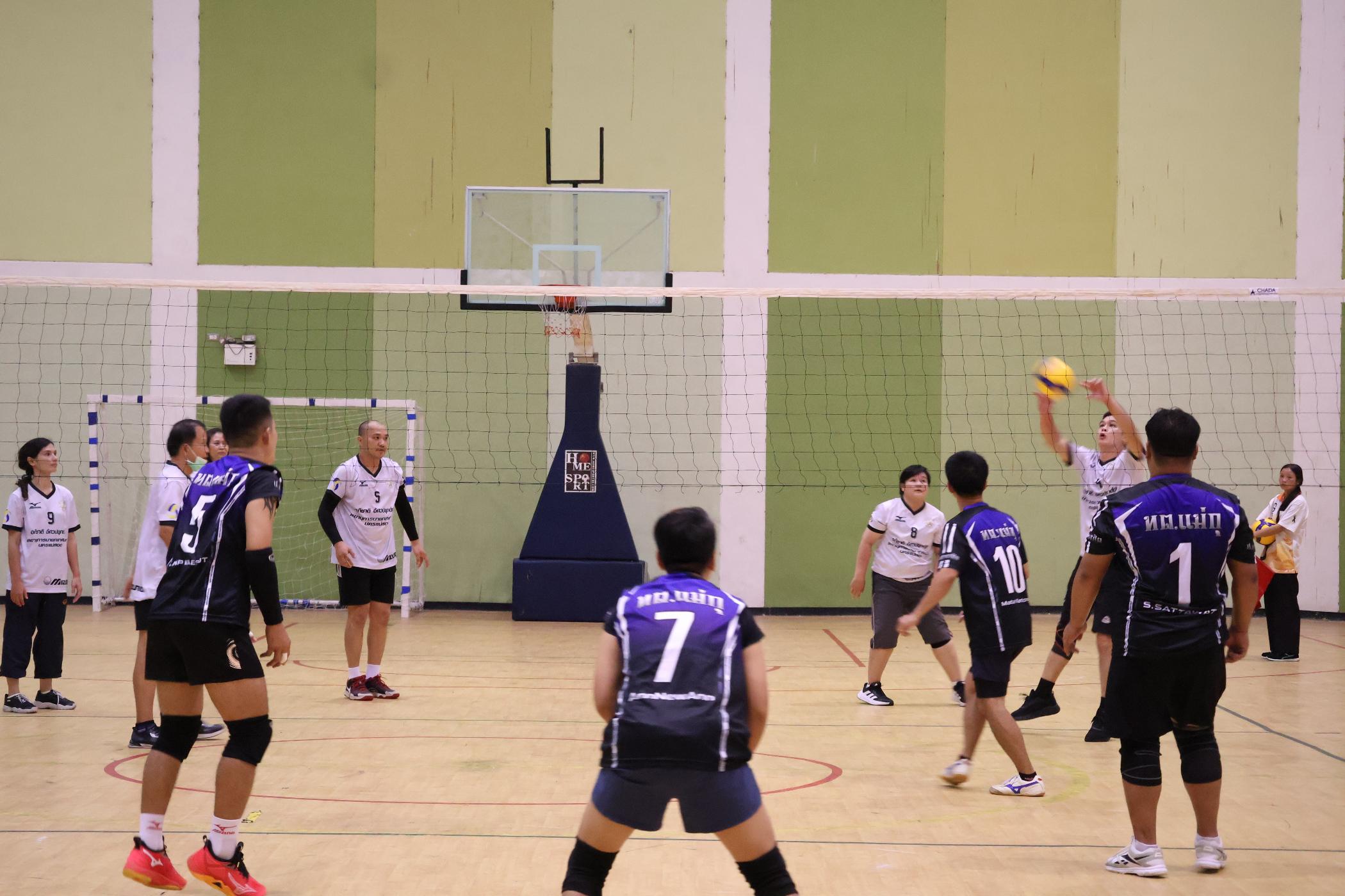 12. การแข่งขันกีฬาวอลเลย์บอลเชื่อมความสัมพันธ์ระหว่างหน่วยงาน คู่ที่ 9 - 15