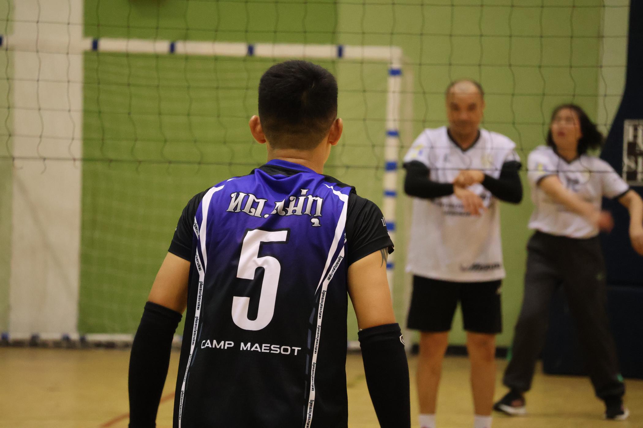 14. การแข่งขันกีฬาวอลเลย์บอลเชื่อมความสัมพันธ์ระหว่างหน่วยงาน คู่ที่ 9 - 15