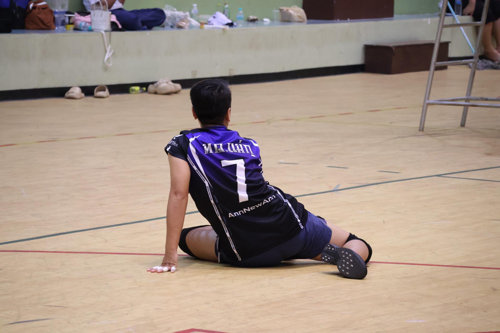 15. การแข่งขันกีฬาวอลเลย์บอลเชื่อมความสัมพันธ์ระหว่างหน่วยงาน คู่ที่ 9 - 15