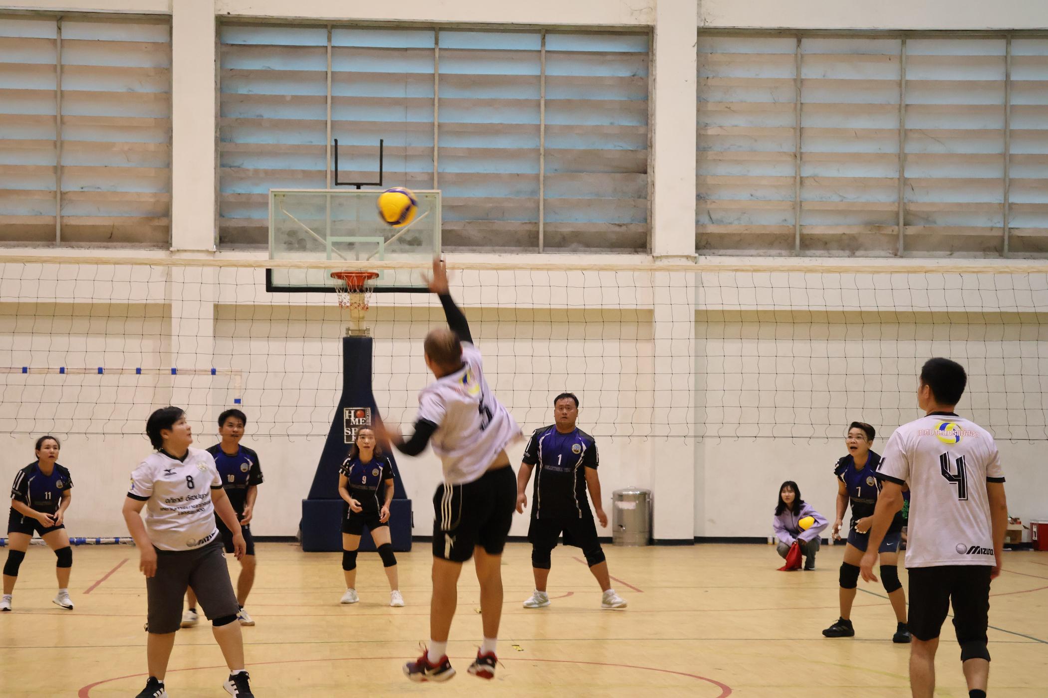 20. การแข่งขันกีฬาวอลเลย์บอลเชื่อมความสัมพันธ์ระหว่างหน่วยงาน คู่ที่ 9 - 15