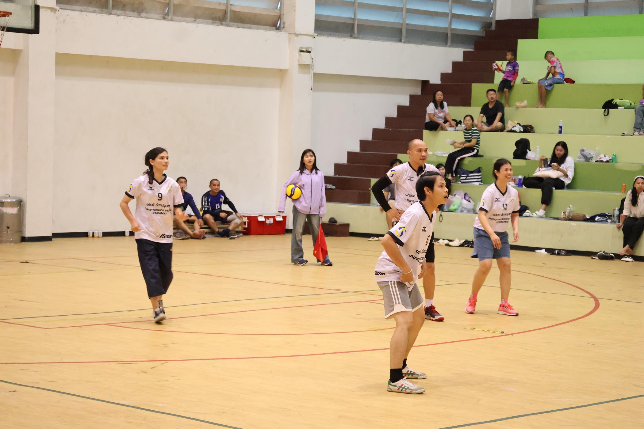 29. การแข่งขันกีฬาวอลเลย์บอลเชื่อมความสัมพันธ์ระหว่างหน่วยงาน คู่ที่ 9 - 15