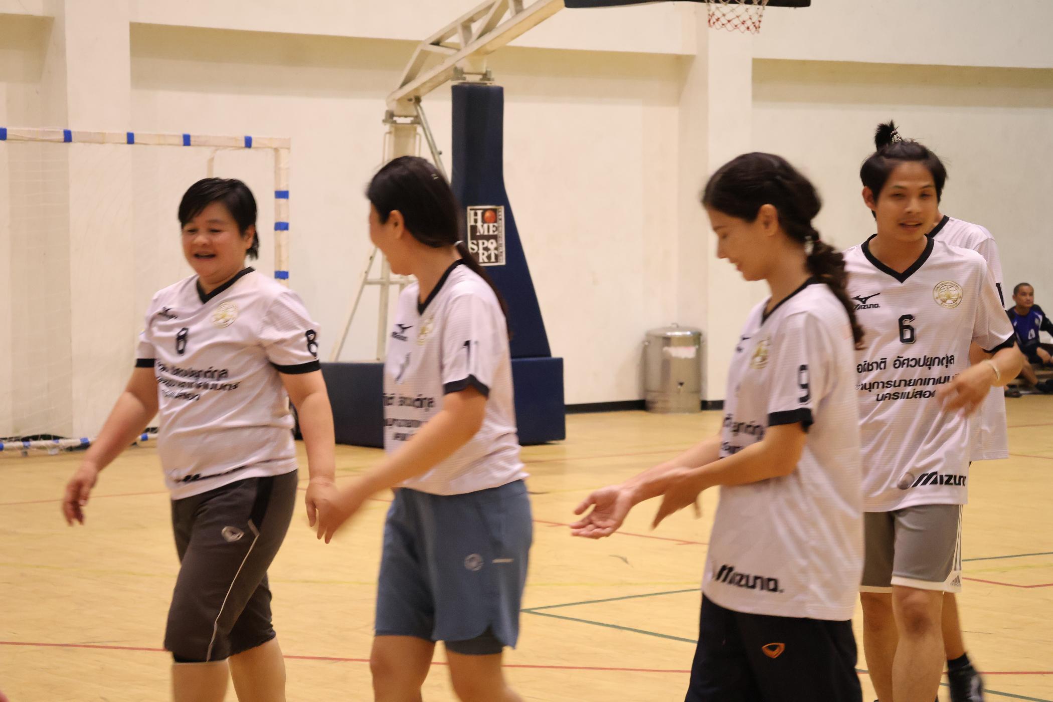 35. การแข่งขันกีฬาวอลเลย์บอลเชื่อมความสัมพันธ์ระหว่างหน่วยงาน คู่ที่ 9 - 15