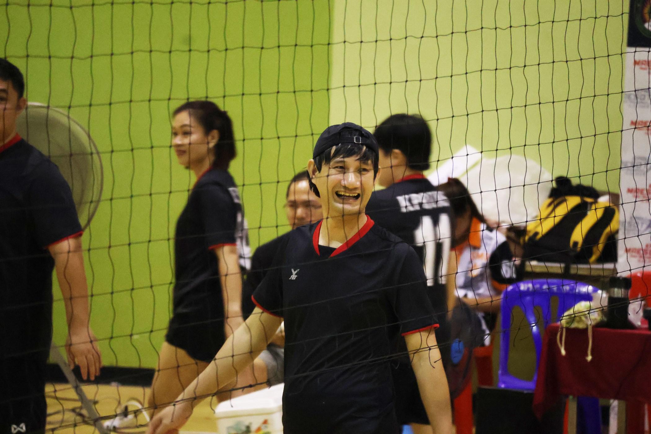 45. การแข่งขันกีฬาวอลเลย์บอลเชื่อมความสัมพันธ์ระหว่างหน่วยงาน คู่ที่ 9 - 15