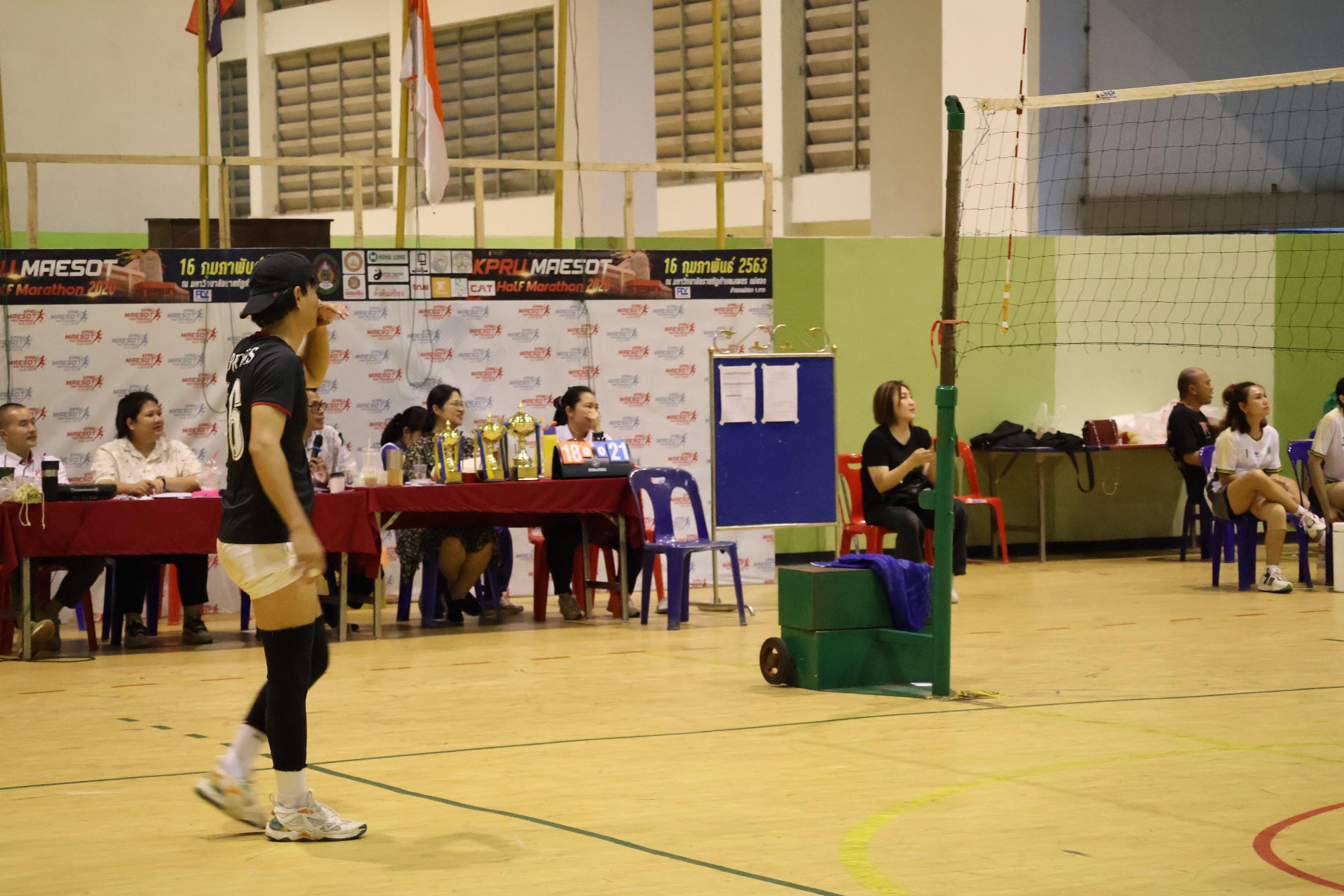 94. การแข่งขันกีฬาวอลเลย์บอลเชื่อมความสัมพันธ์ระหว่างหน่วยงาน คู่ที่ 9 - 15