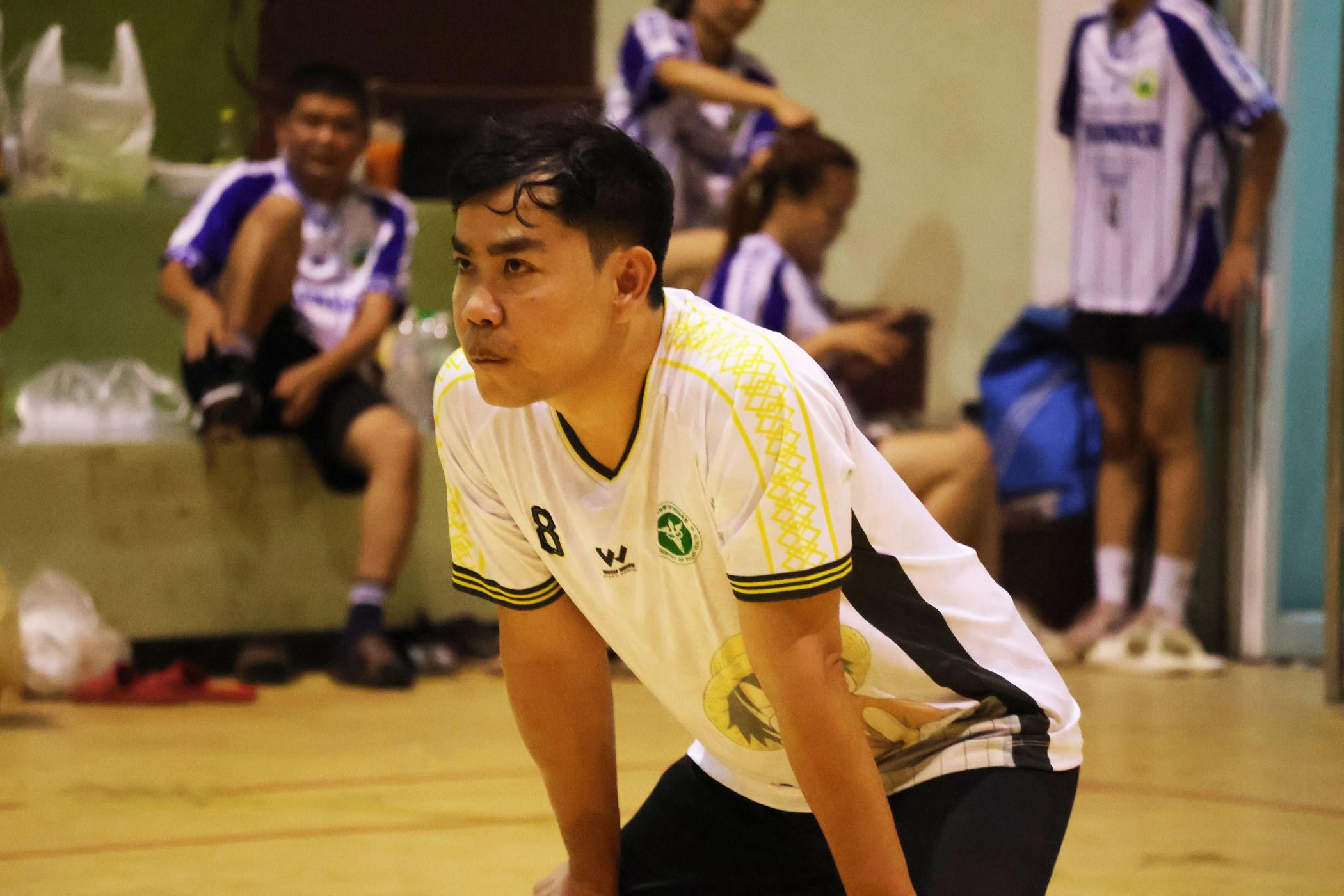 103. การแข่งขันกีฬาวอลเลย์บอลเชื่อมความสัมพันธ์ระหว่างหน่วยงาน คู่ที่ 9 - 15