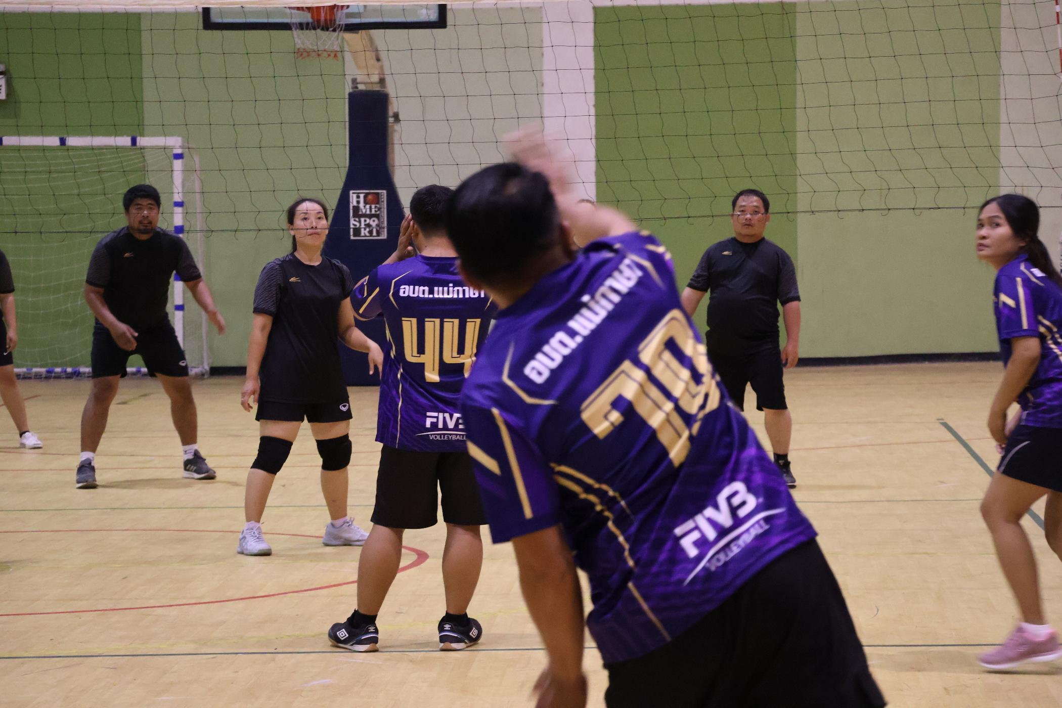 141. การแข่งขันกีฬาวอลเลย์บอลเชื่อมความสัมพันธ์ระหว่างหน่วยงาน คู่ที่ 9 - 15