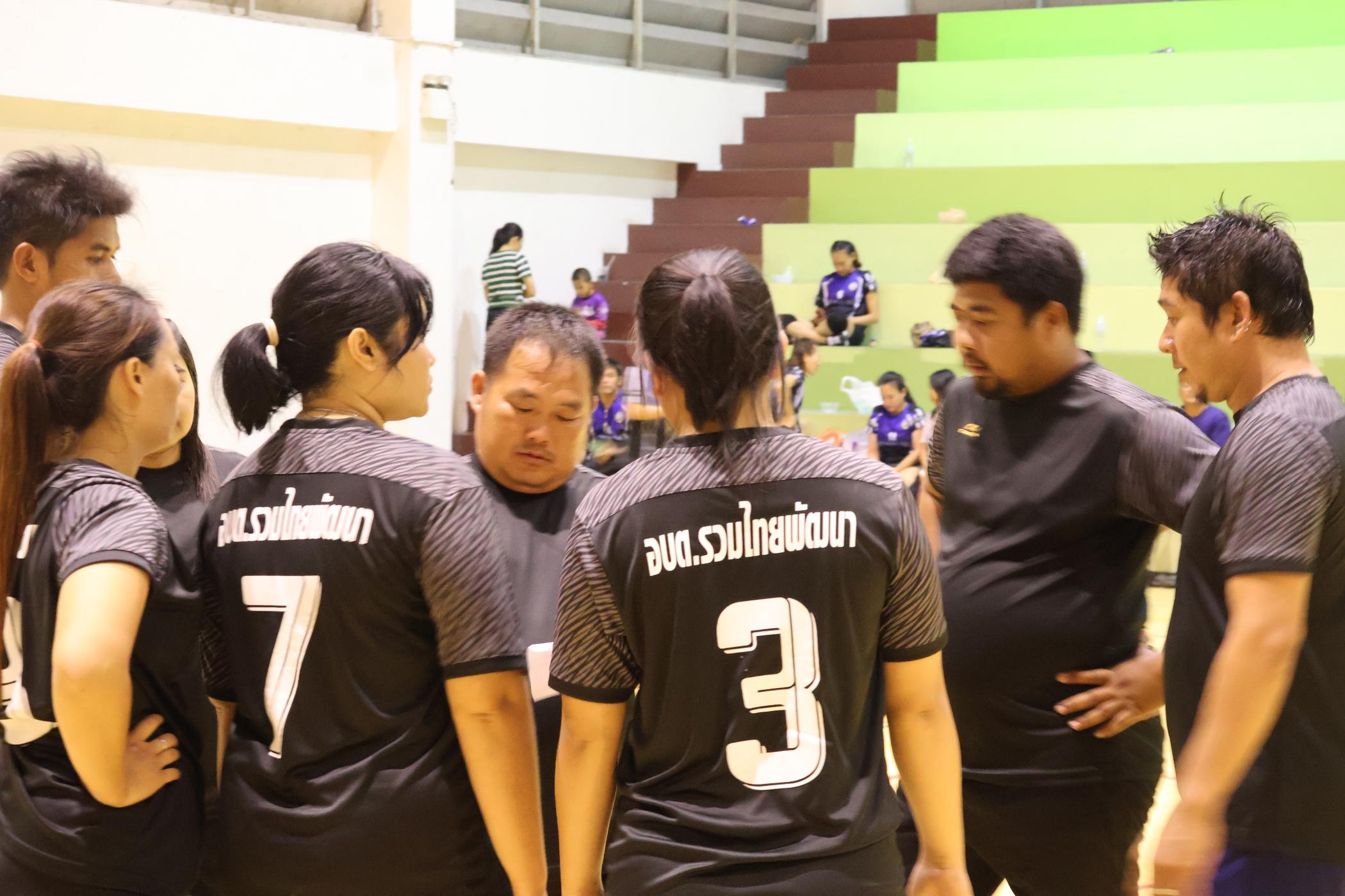 181. การแข่งขันกีฬาวอลเลย์บอลเชื่อมความสัมพันธ์ระหว่างหน่วยงาน คู่ที่ 9 - 15