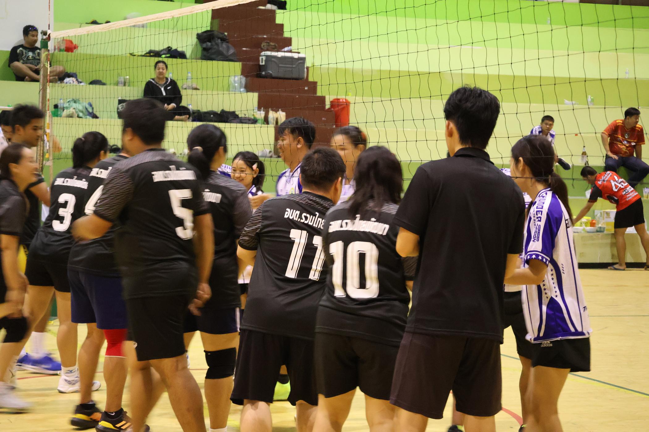 187. การแข่งขันกีฬาวอลเลย์บอลเชื่อมความสัมพันธ์ระหว่างหน่วยงาน คู่ที่ 9 - 15